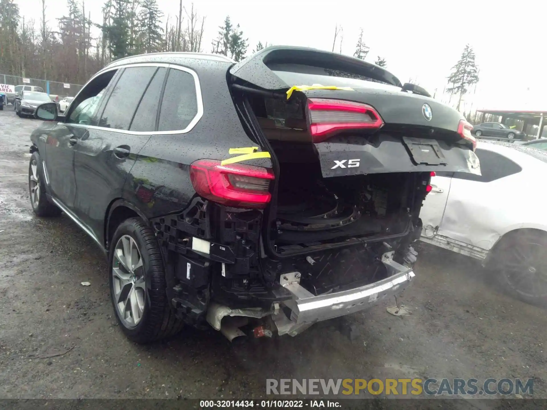 3 Фотография поврежденного автомобиля 5UXCR6C03L9B59405 BMW X5 2020