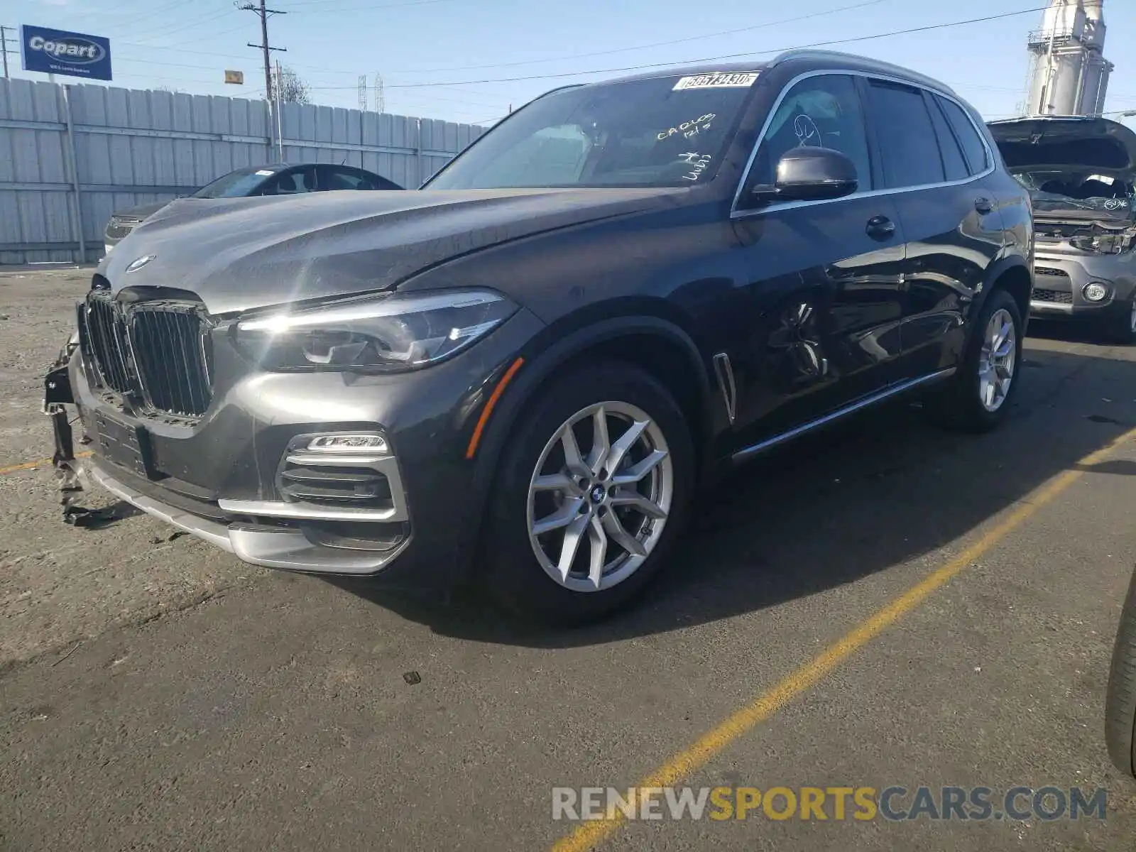 2 Photograph of a damaged car 5UXCR6C03L9C29906 BMW X5 2020