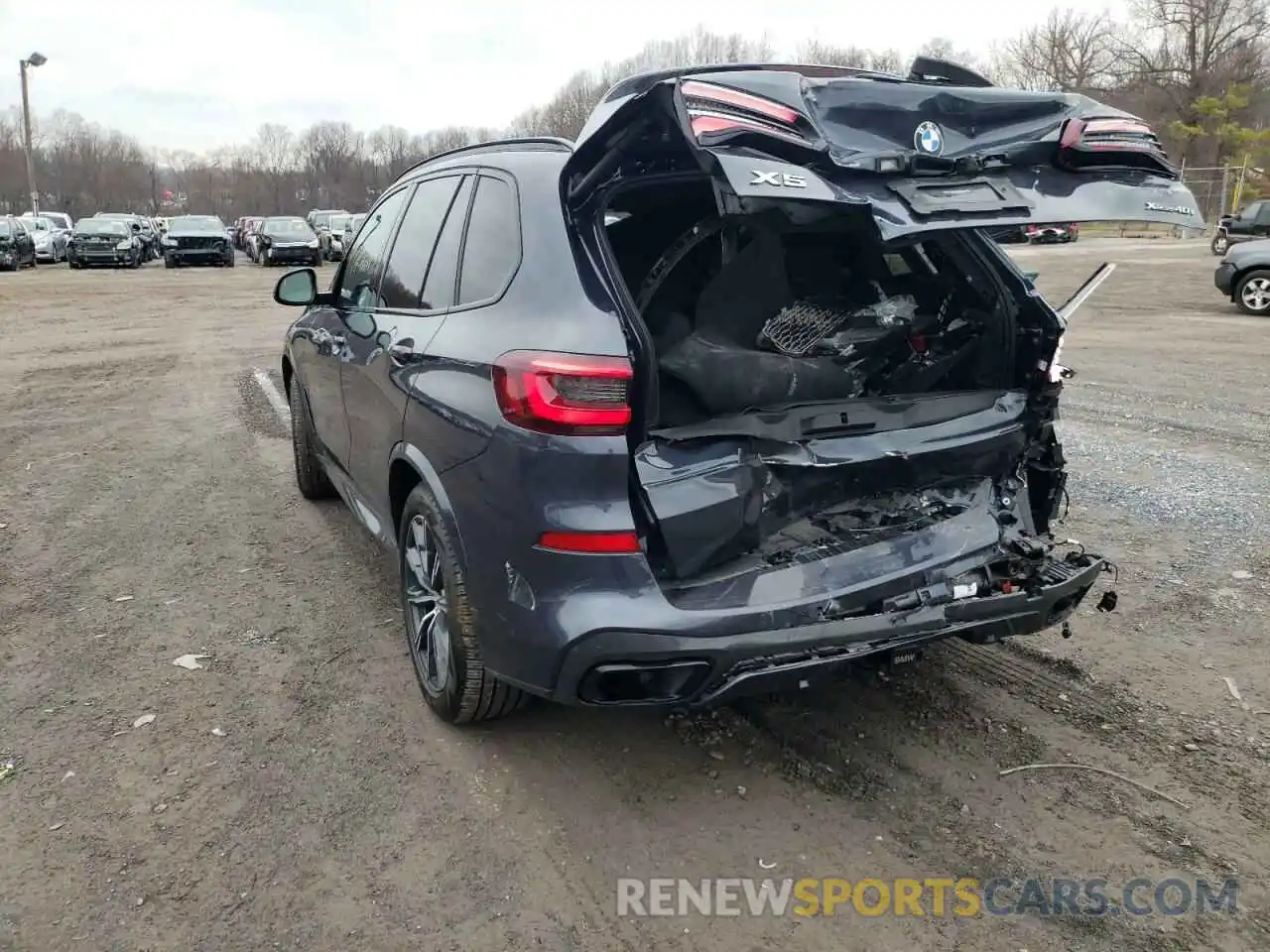 3 Photograph of a damaged car 5UXCR6C03L9D06094 BMW X5 2020