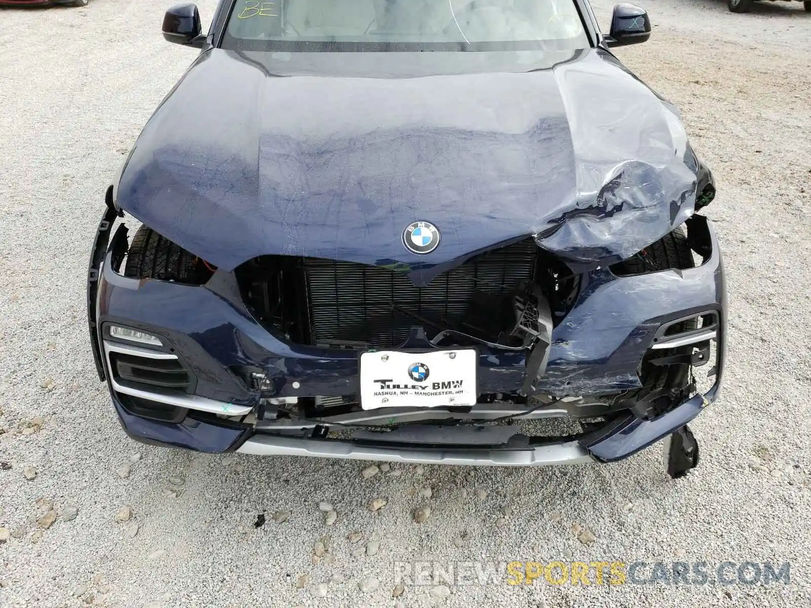 7 Photograph of a damaged car 5UXCR6C03L9D47941 BMW X5 2020