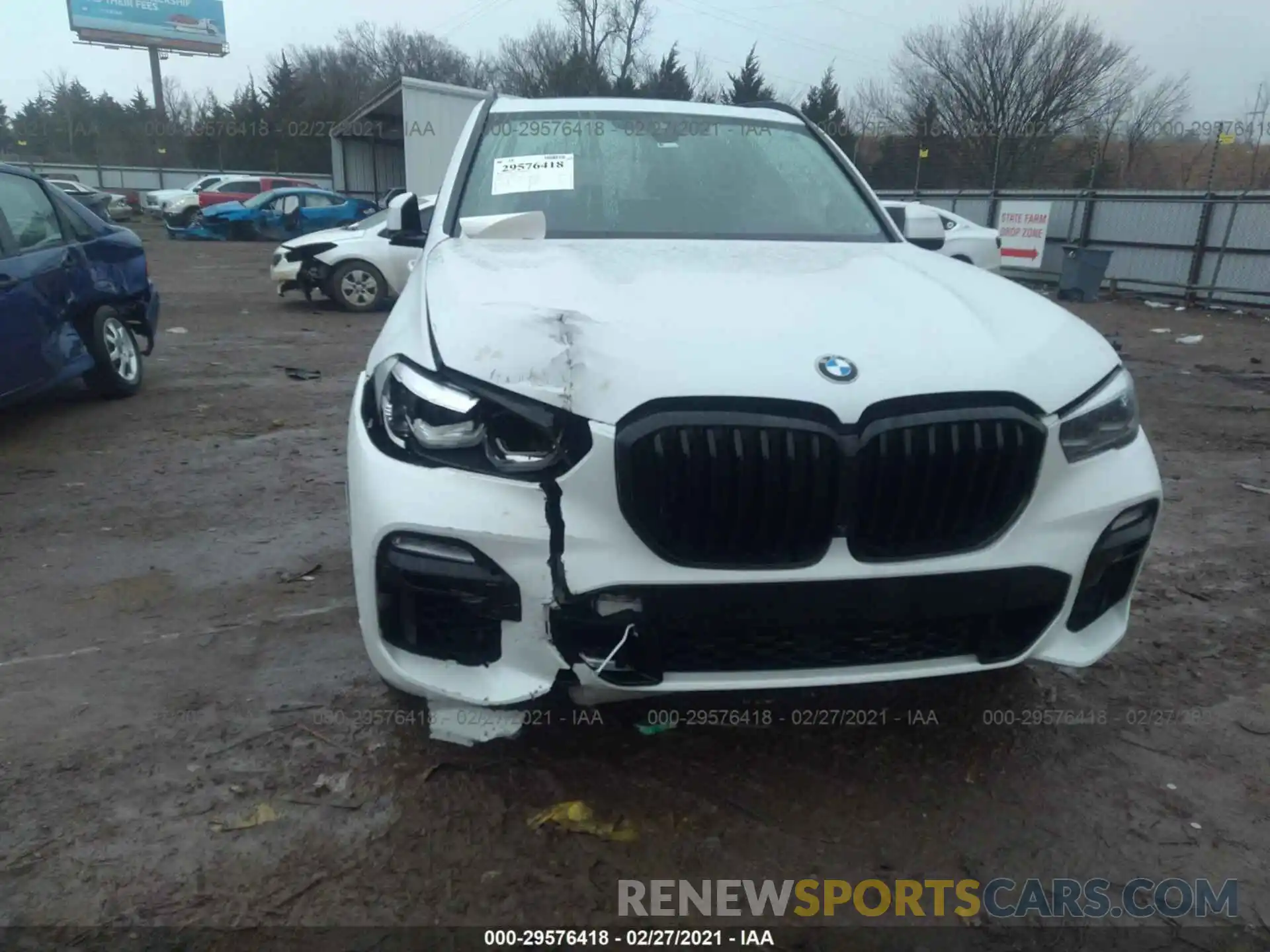 6 Photograph of a damaged car 5UXCR6C04L9C92139 BMW X5 2020