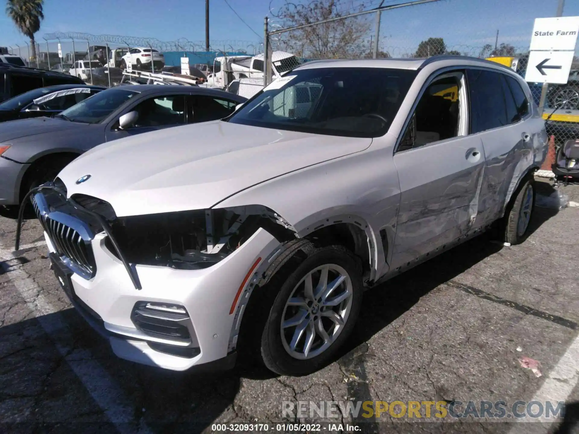 2 Photograph of a damaged car 5UXCR6C04L9D49617 BMW X5 2020