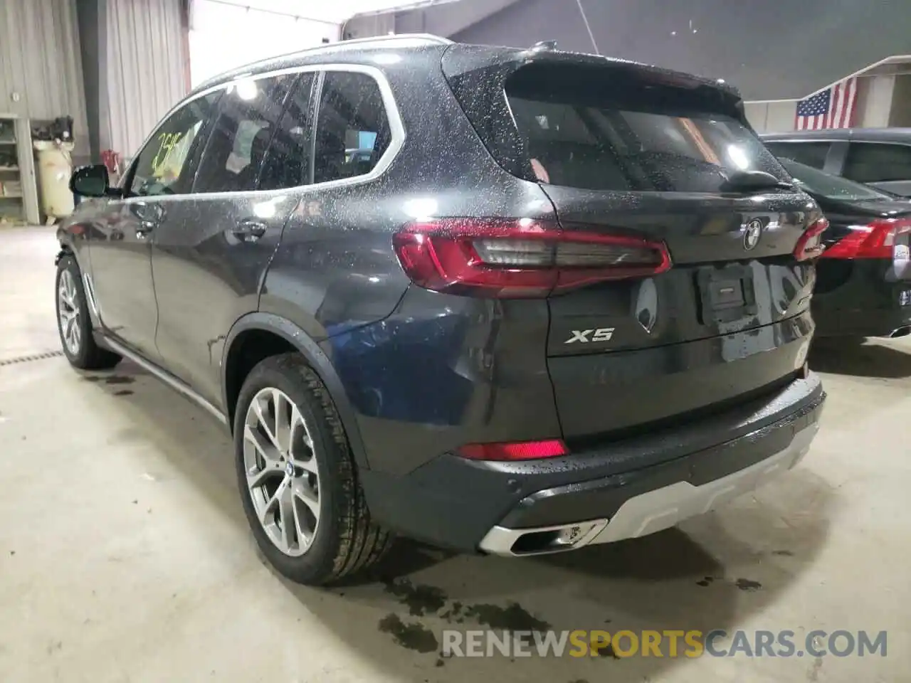 3 Фотография поврежденного автомобиля 5UXCR6C04LLL75313 BMW X5 2020