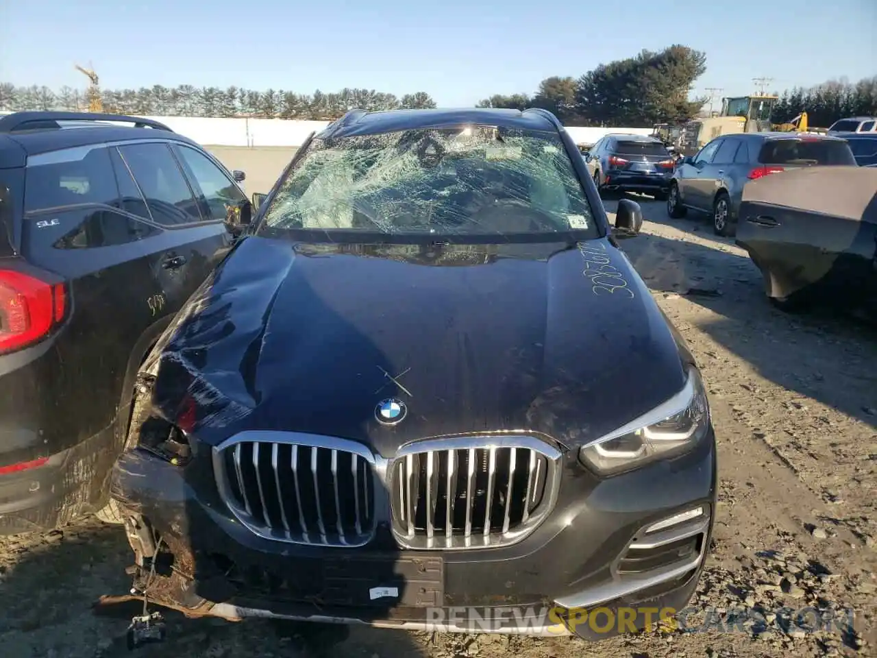 9 Photograph of a damaged car 5UXCR6C05L9B32545 BMW X5 2020