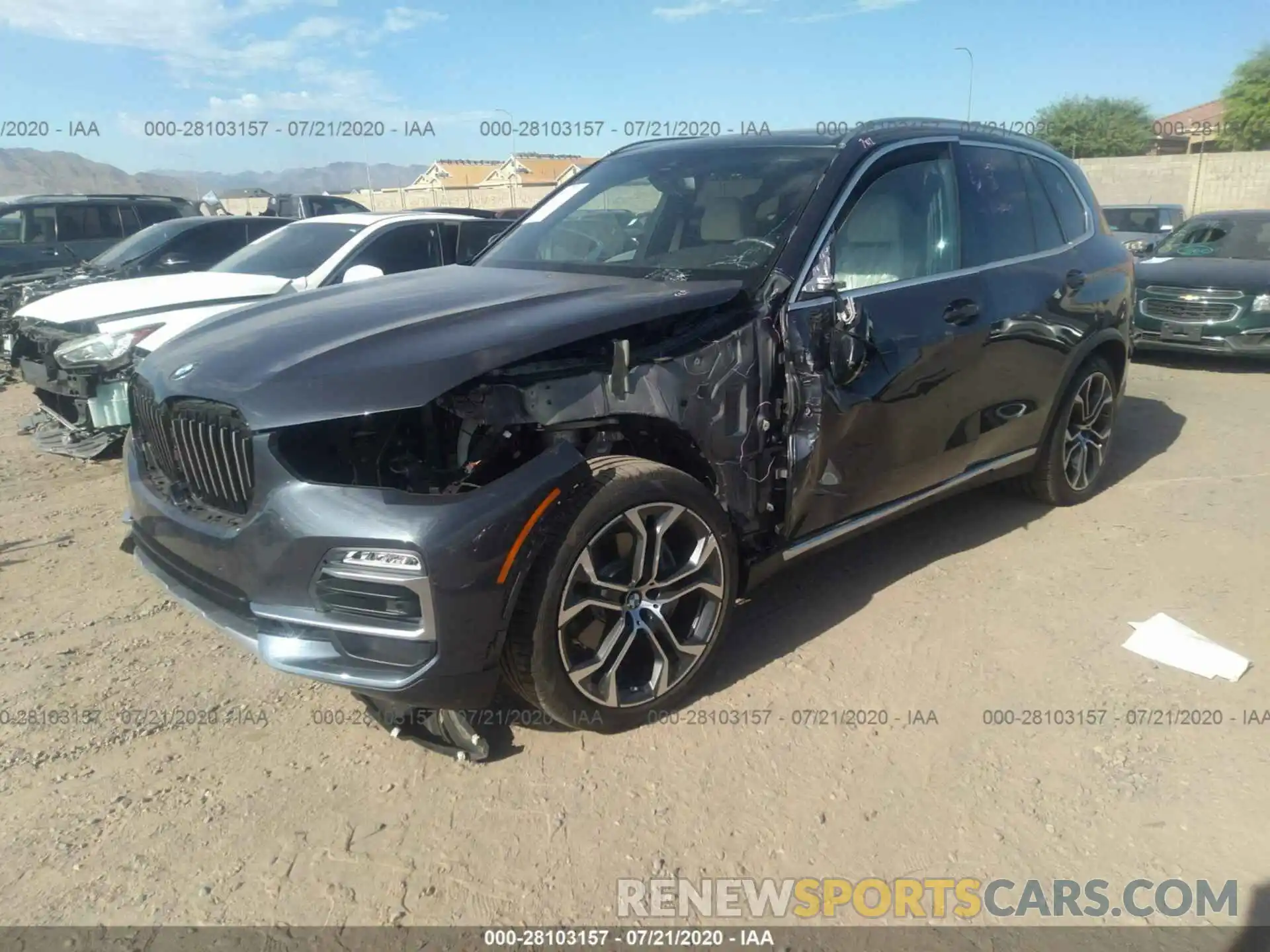 2 Фотография поврежденного автомобиля 5UXCR6C05L9B81518 BMW X5 2020