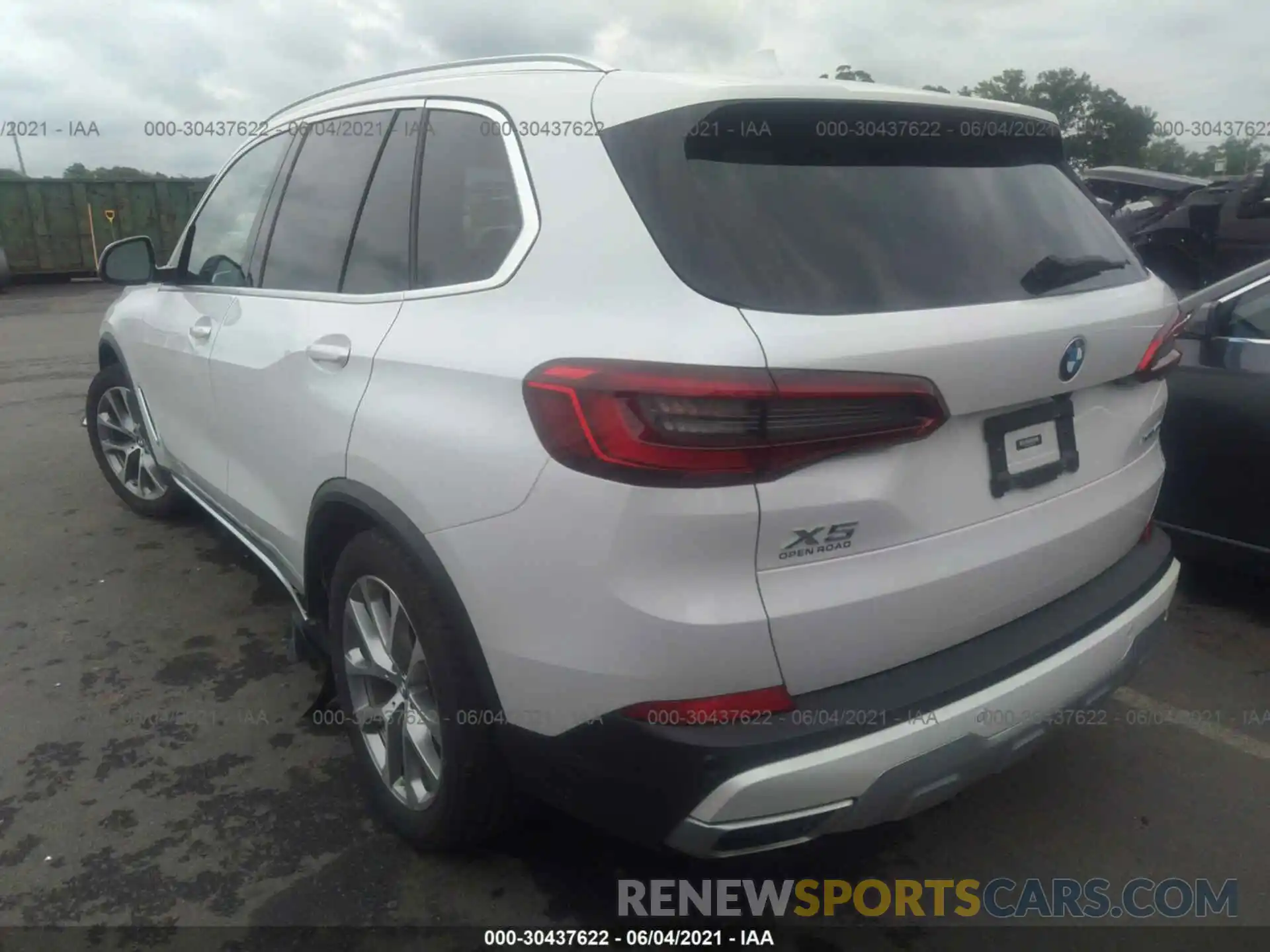 3 Фотография поврежденного автомобиля 5UXCR6C05L9B92745 BMW X5 2020