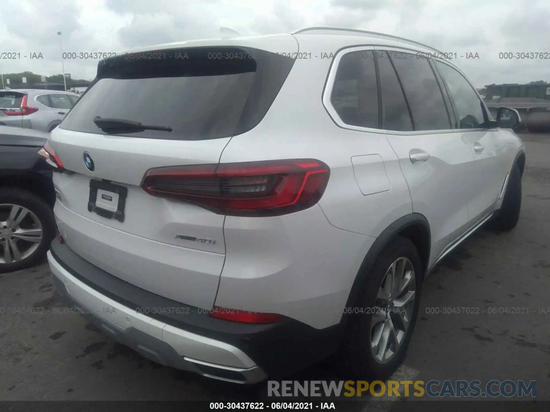 4 Фотография поврежденного автомобиля 5UXCR6C05L9B92745 BMW X5 2020