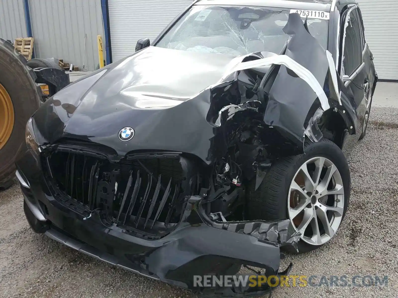 9 Photograph of a damaged car 5UXCR6C05L9B98965 BMW X5 2020
