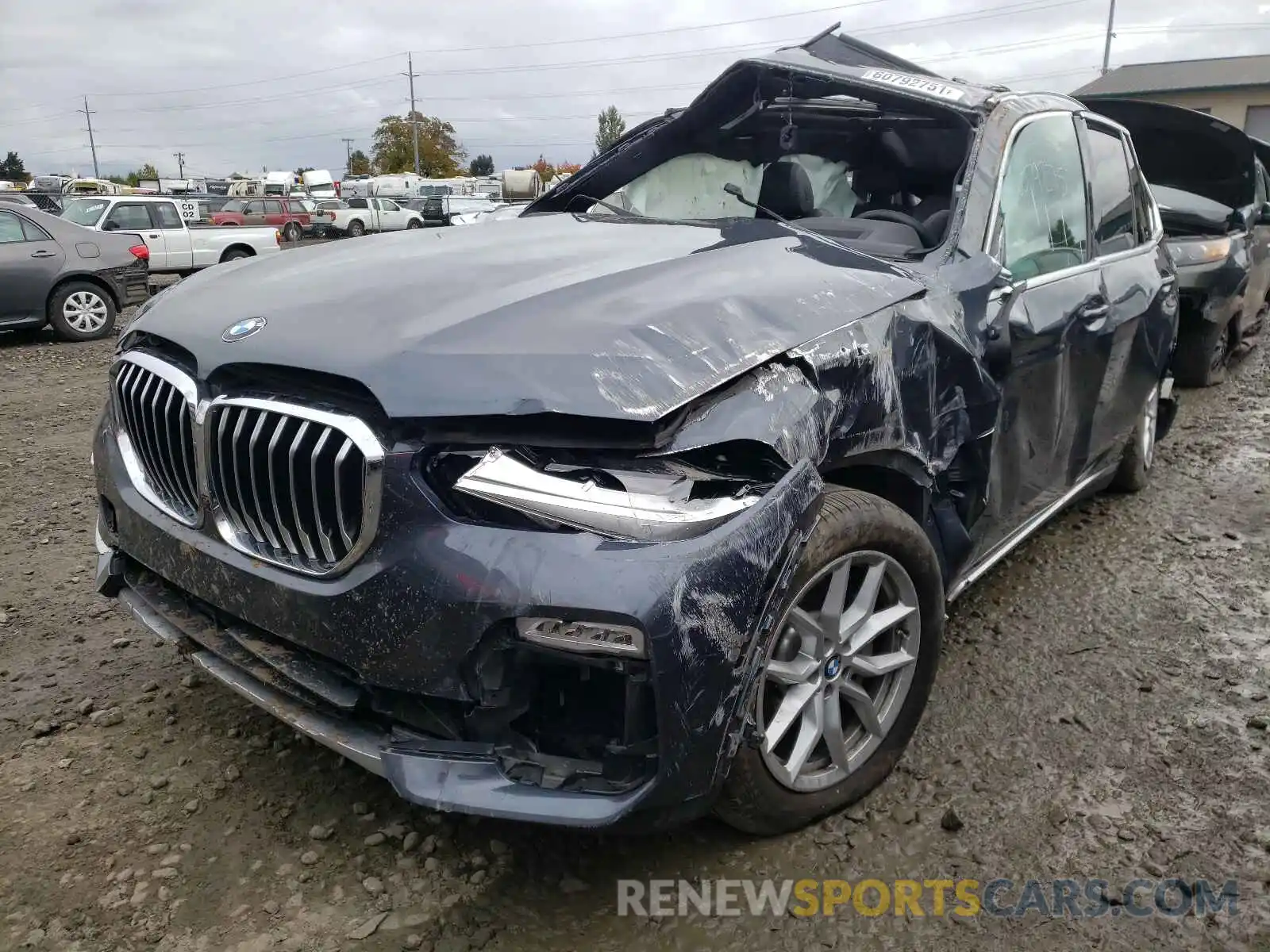 2 Photograph of a damaged car 5UXCR6C05L9C52054 BMW X5 2020