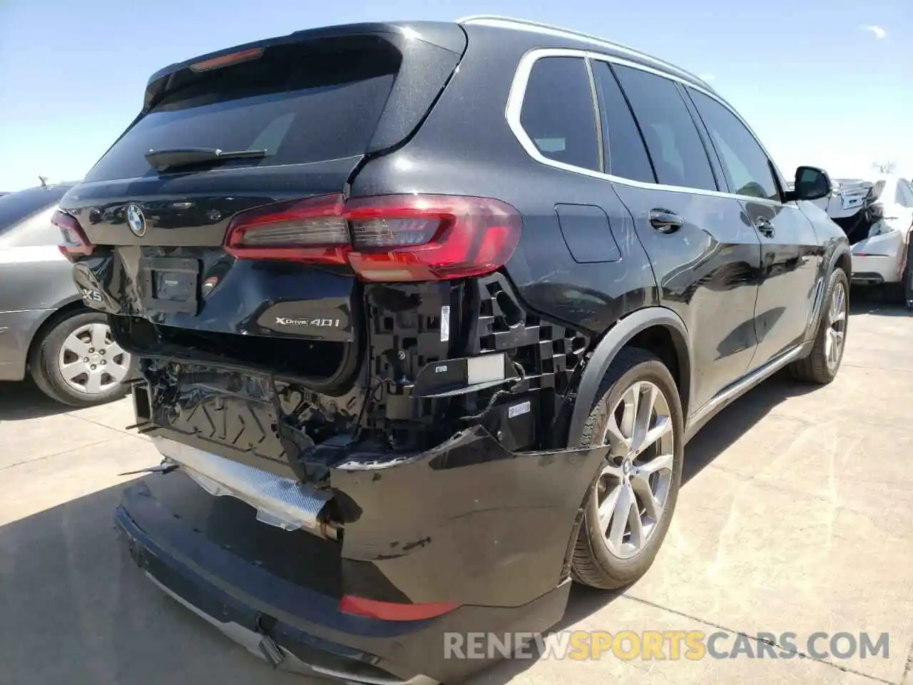 4 Фотография поврежденного автомобиля 5UXCR6C05L9D55751 BMW X5 2020