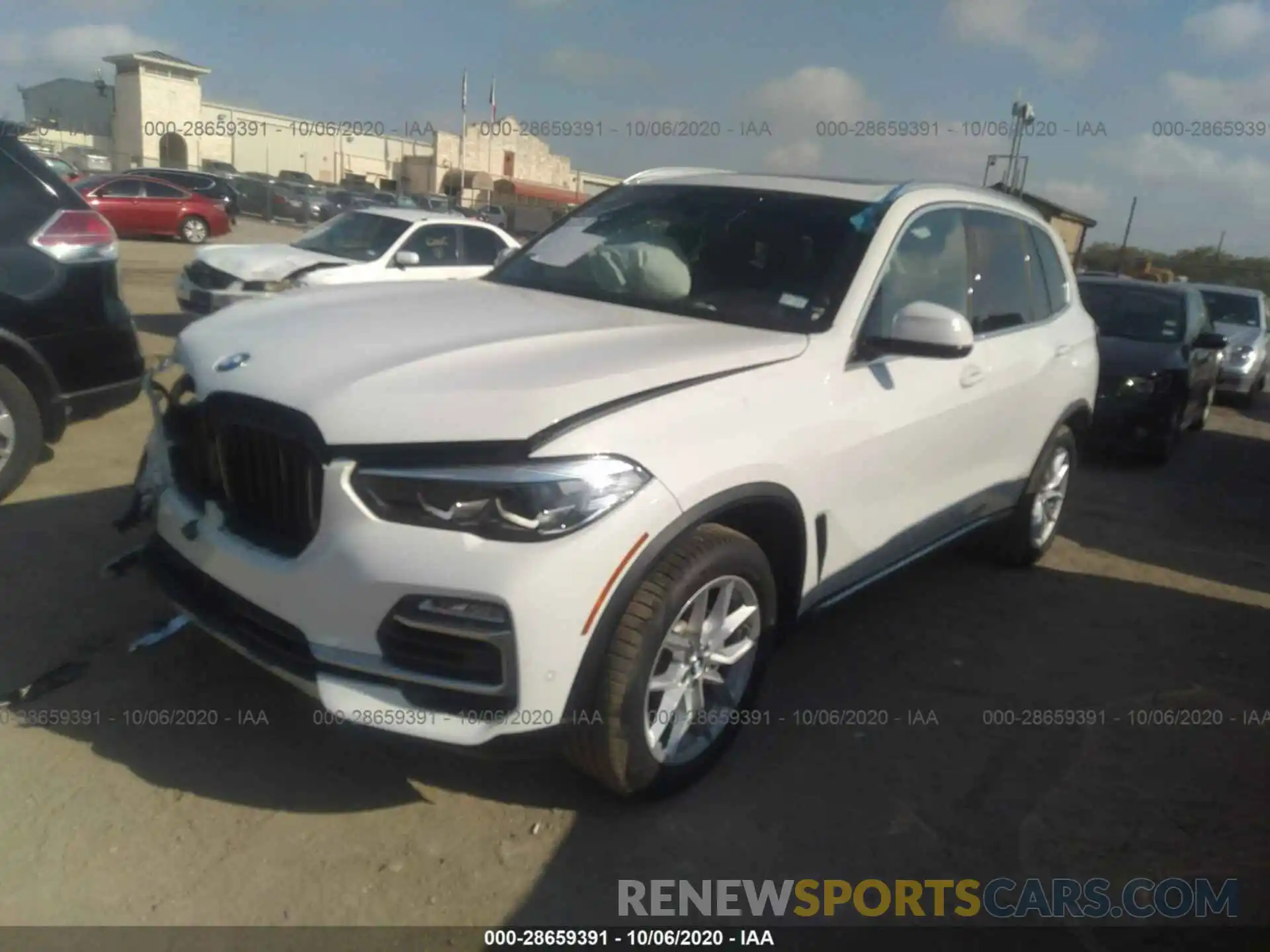 2 Фотография поврежденного автомобиля 5UXCR6C05LLL65776 BMW X5 2020