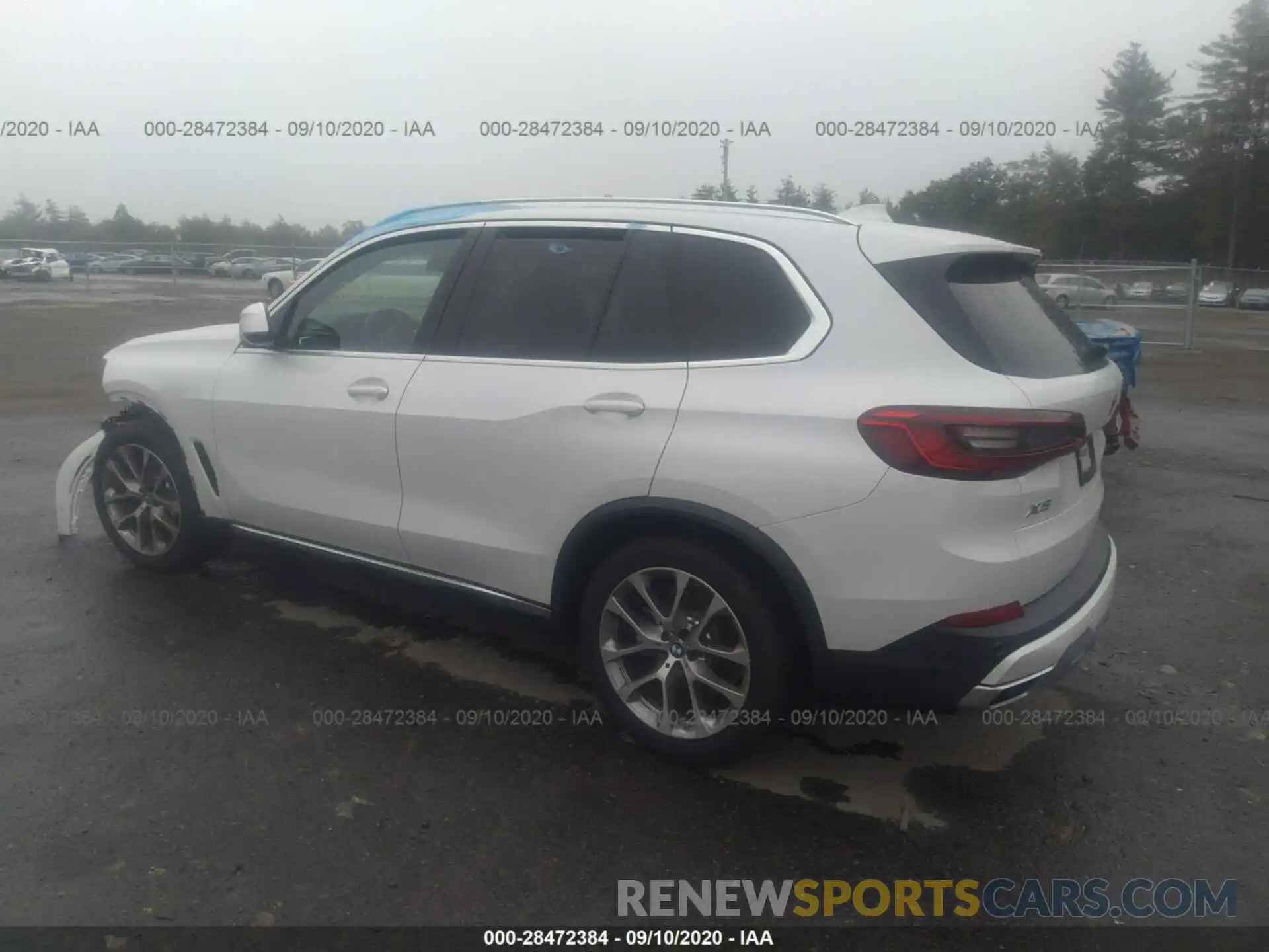 3 Photograph of a damaged car 5UXCR6C05LLL66801 BMW X5 2020