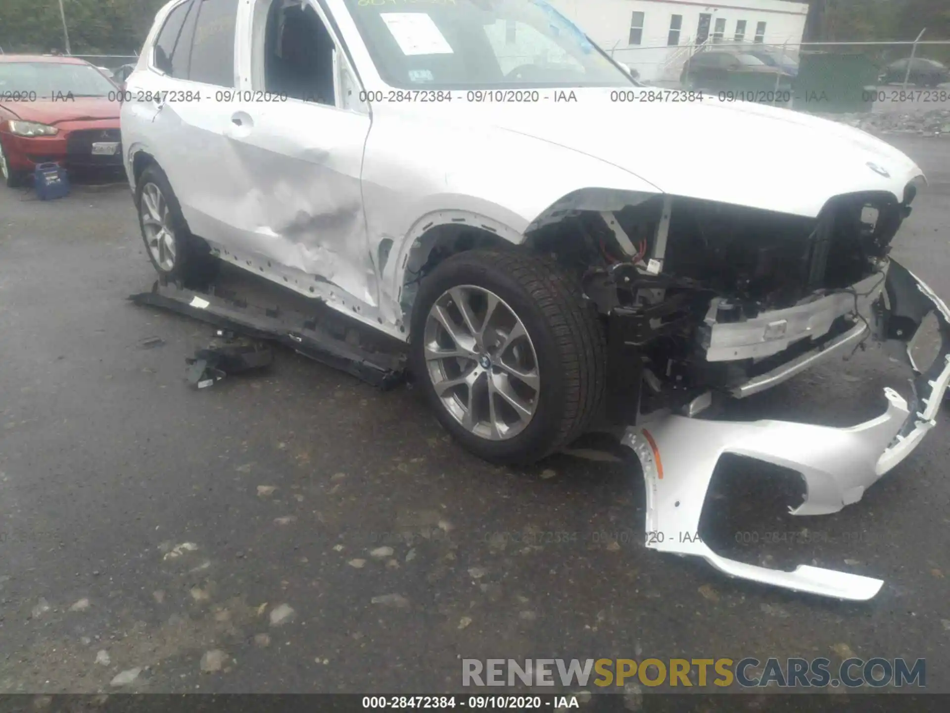 6 Photograph of a damaged car 5UXCR6C05LLL66801 BMW X5 2020