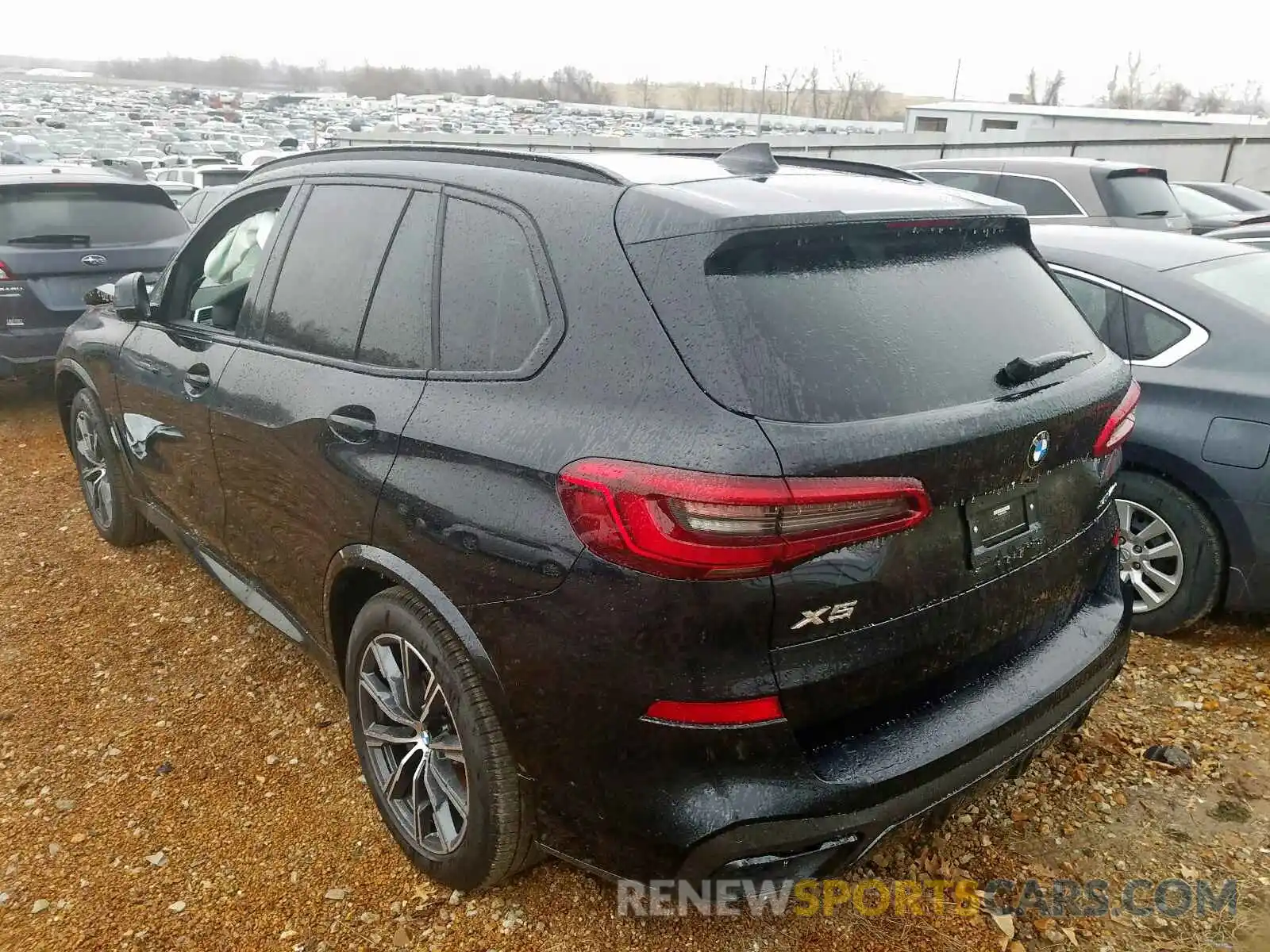 3 Photograph of a damaged car 5UXCR6C05LLL82030 BMW X5 2020