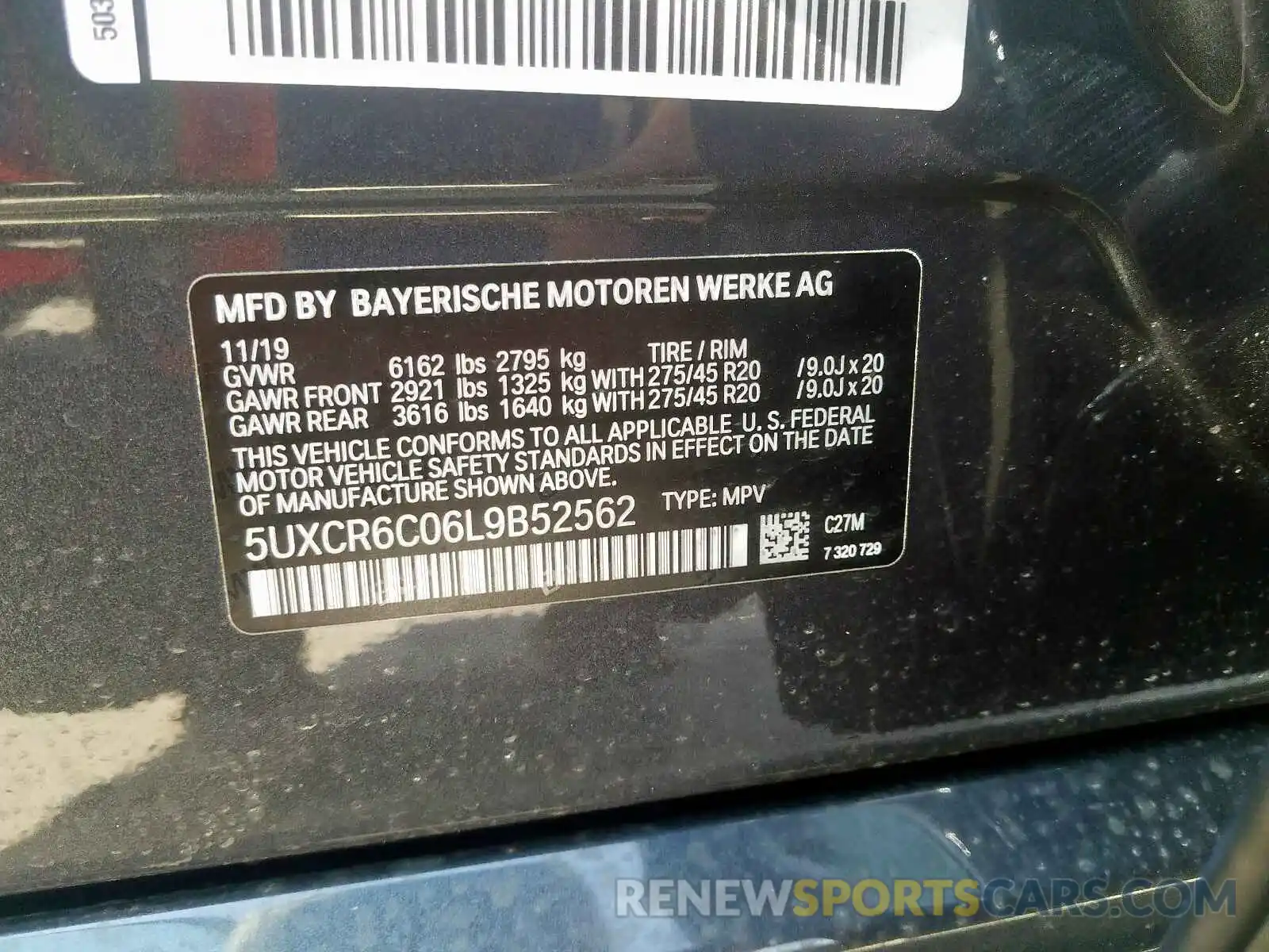 10 Photograph of a damaged car 5UXCR6C06L9B52562 BMW X5 2020