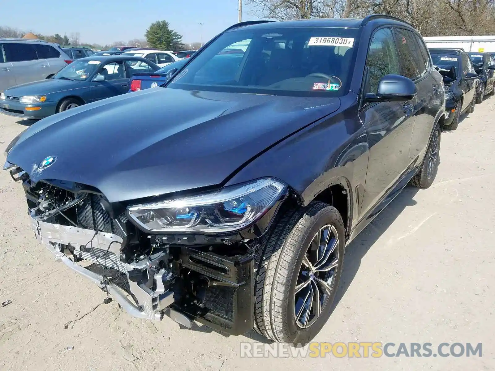 2 Фотография поврежденного автомобиля 5UXCR6C06L9B52562 BMW X5 2020