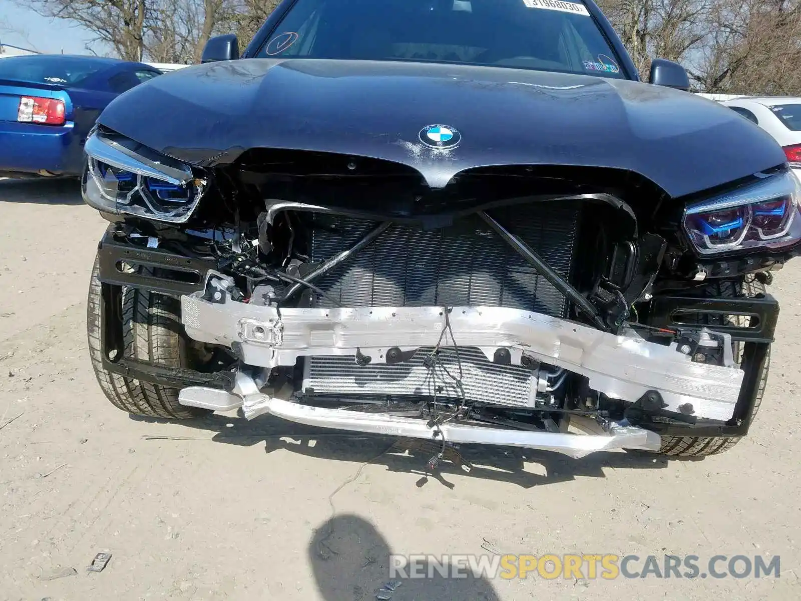 9 Photograph of a damaged car 5UXCR6C06L9B52562 BMW X5 2020