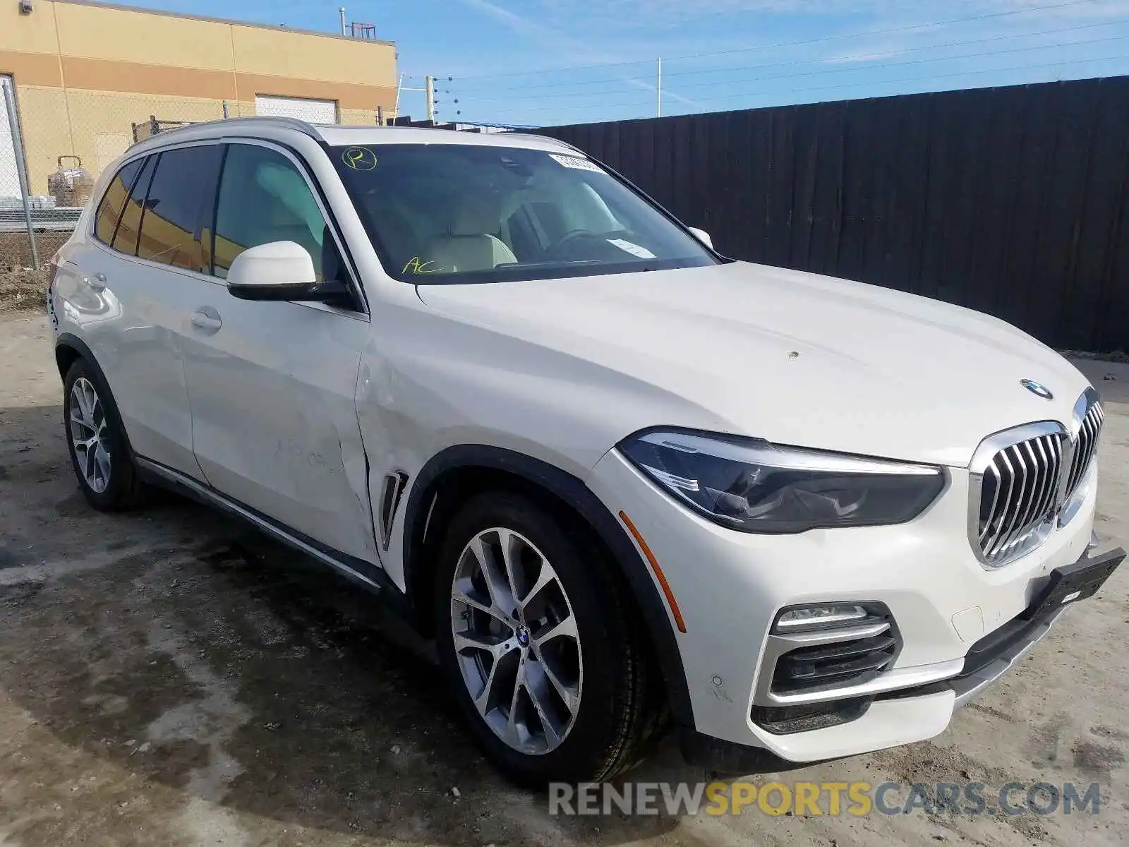 1 Photograph of a damaged car 5UXCR6C06L9C20259 BMW X5 2020