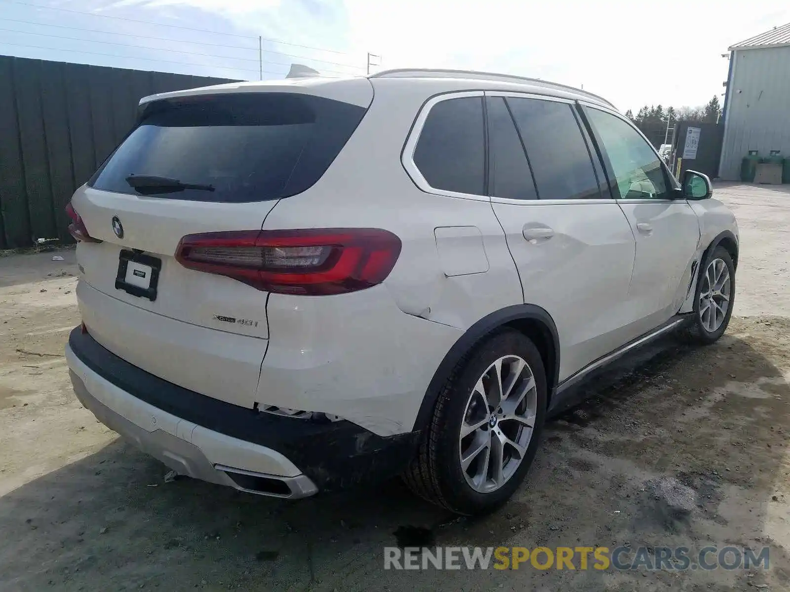 4 Фотография поврежденного автомобиля 5UXCR6C06L9C20259 BMW X5 2020