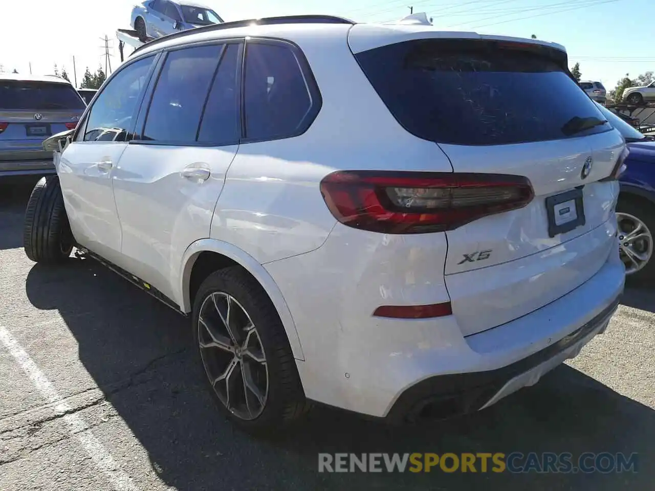 3 Photograph of a damaged car 5UXCR6C06L9C40169 BMW X5 2020