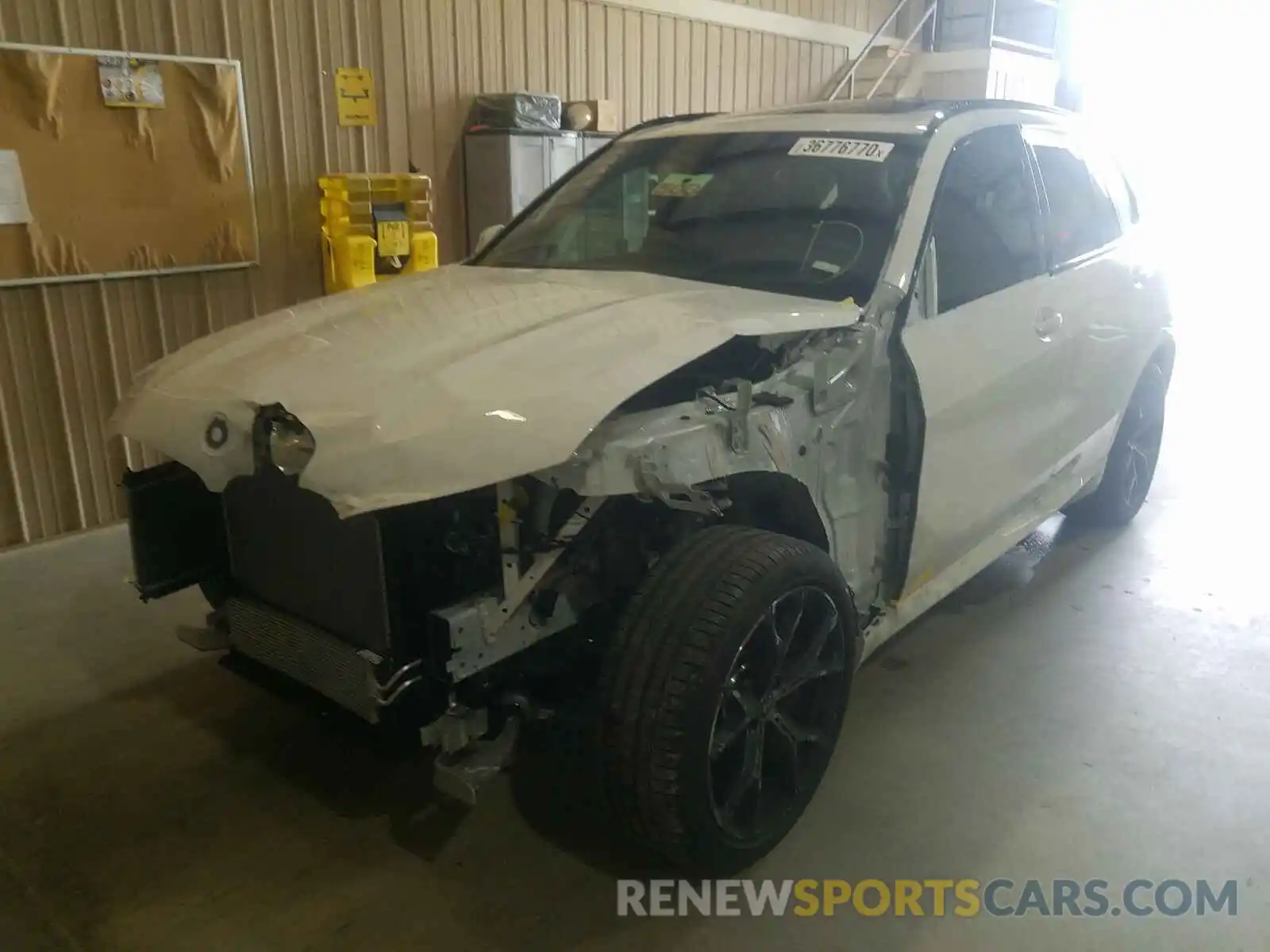 2 Photograph of a damaged car 5UXCR6C06L9C72510 BMW X5 2020