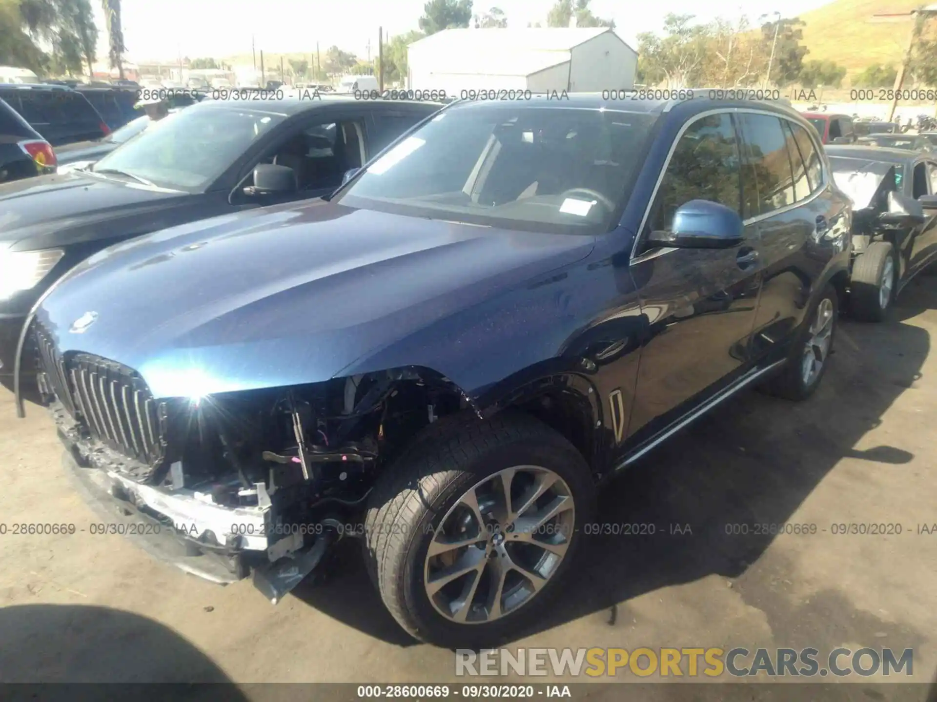 2 Фотография поврежденного автомобиля 5UXCR6C06L9C95060 BMW X5 2020