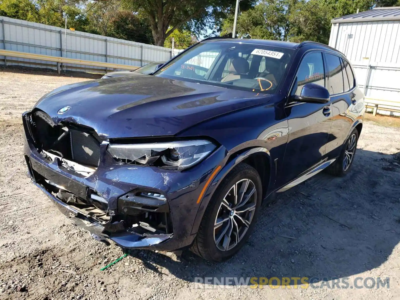 2 Photograph of a damaged car 5UXCR6C06LLL65981 BMW X5 2020