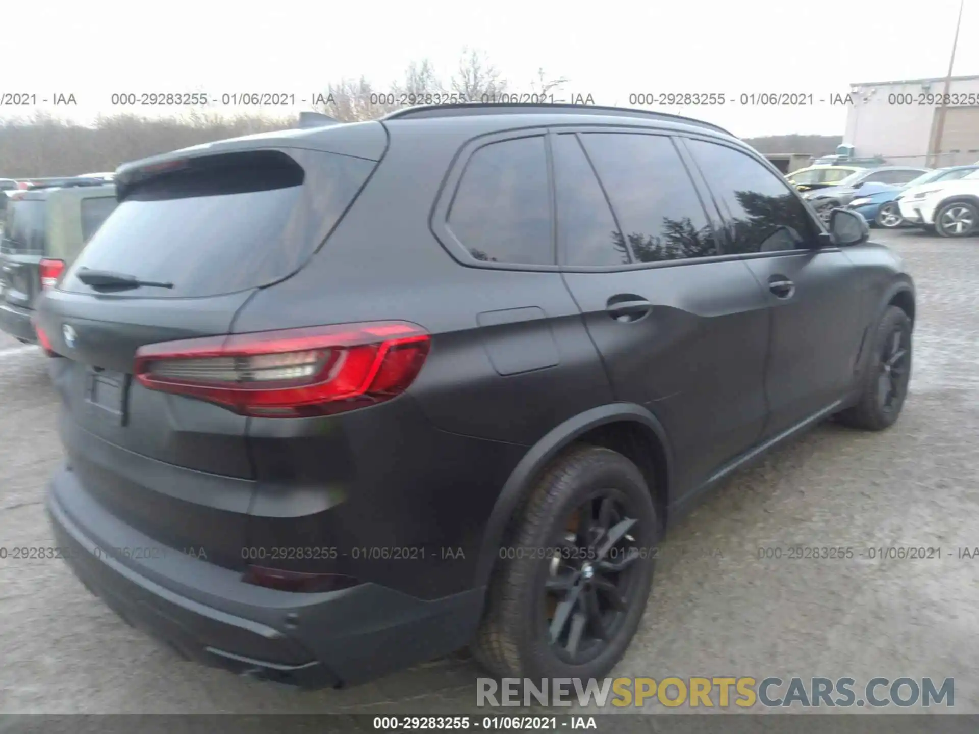 4 Фотография поврежденного автомобиля 5UXCR6C06LLL82540 BMW X5 2020