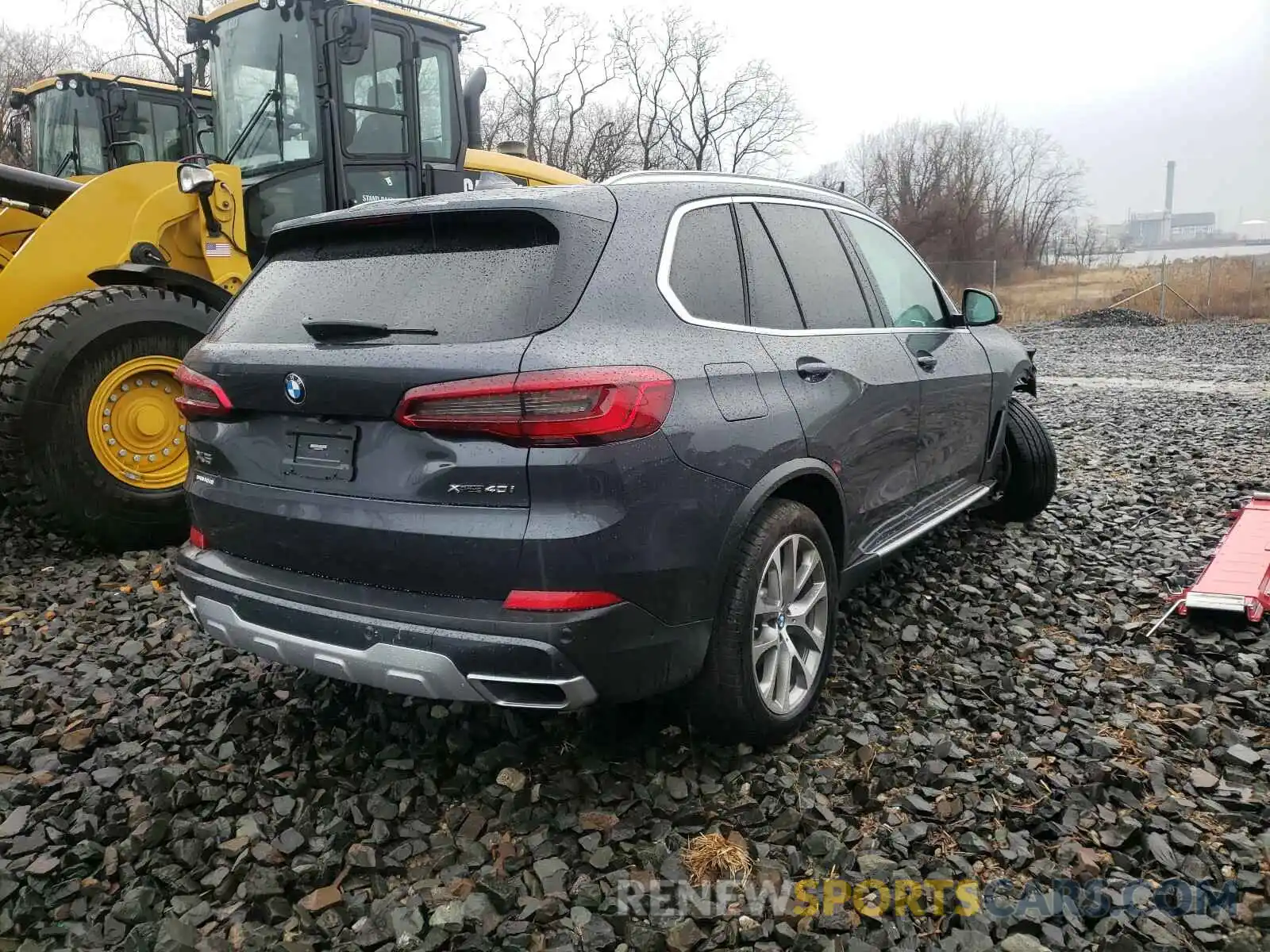 4 Photograph of a damaged car 5UXCR6C07L9B71346 BMW X5 2020