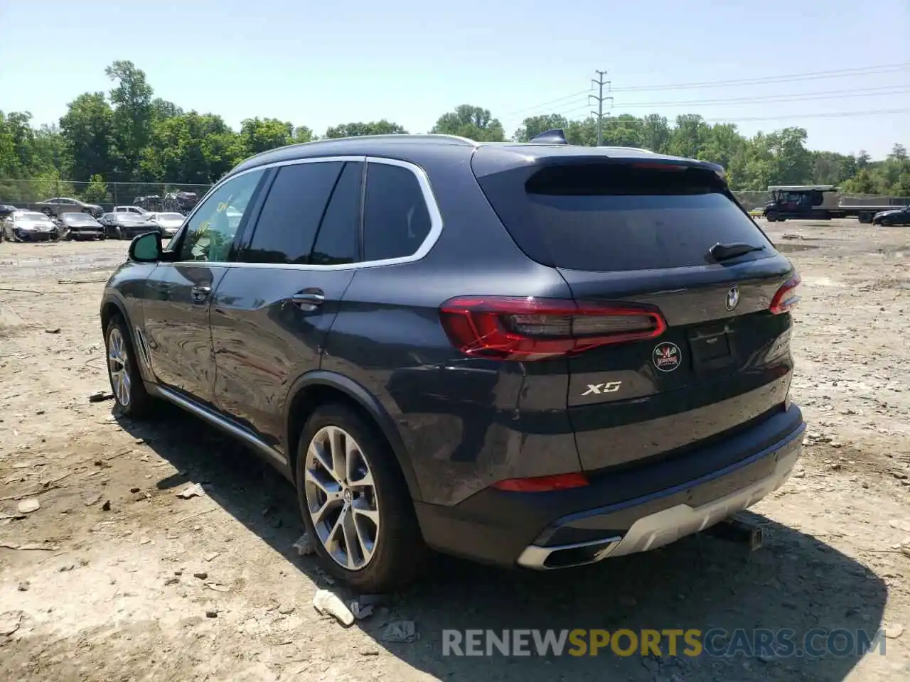 3 Photograph of a damaged car 5UXCR6C07L9B87031 BMW X5 2020