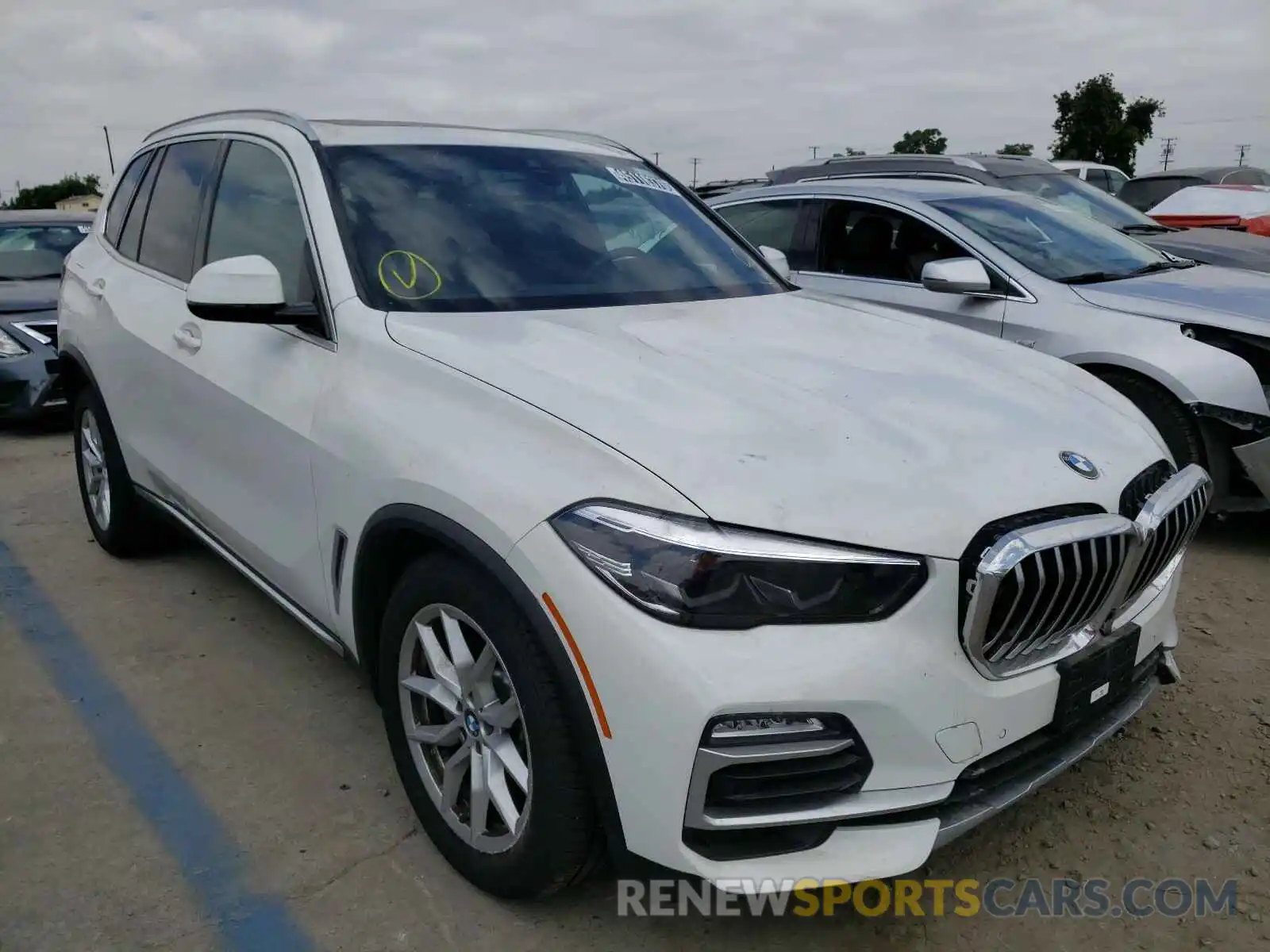 1 Photograph of a damaged car 5UXCR6C07L9B94447 BMW X5 2020