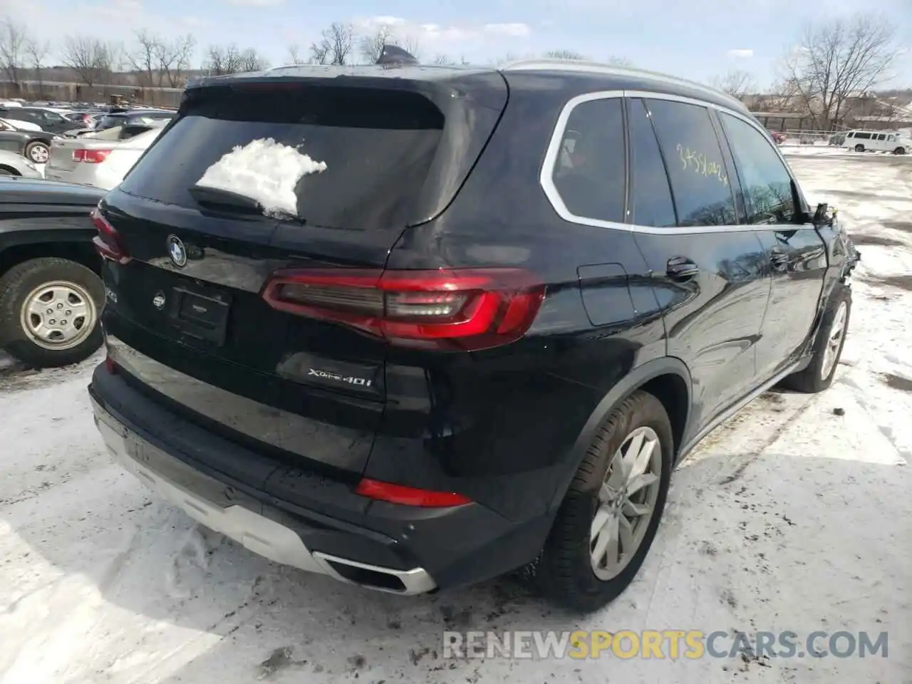 4 Photograph of a damaged car 5UXCR6C07L9C90806 BMW X5 2020