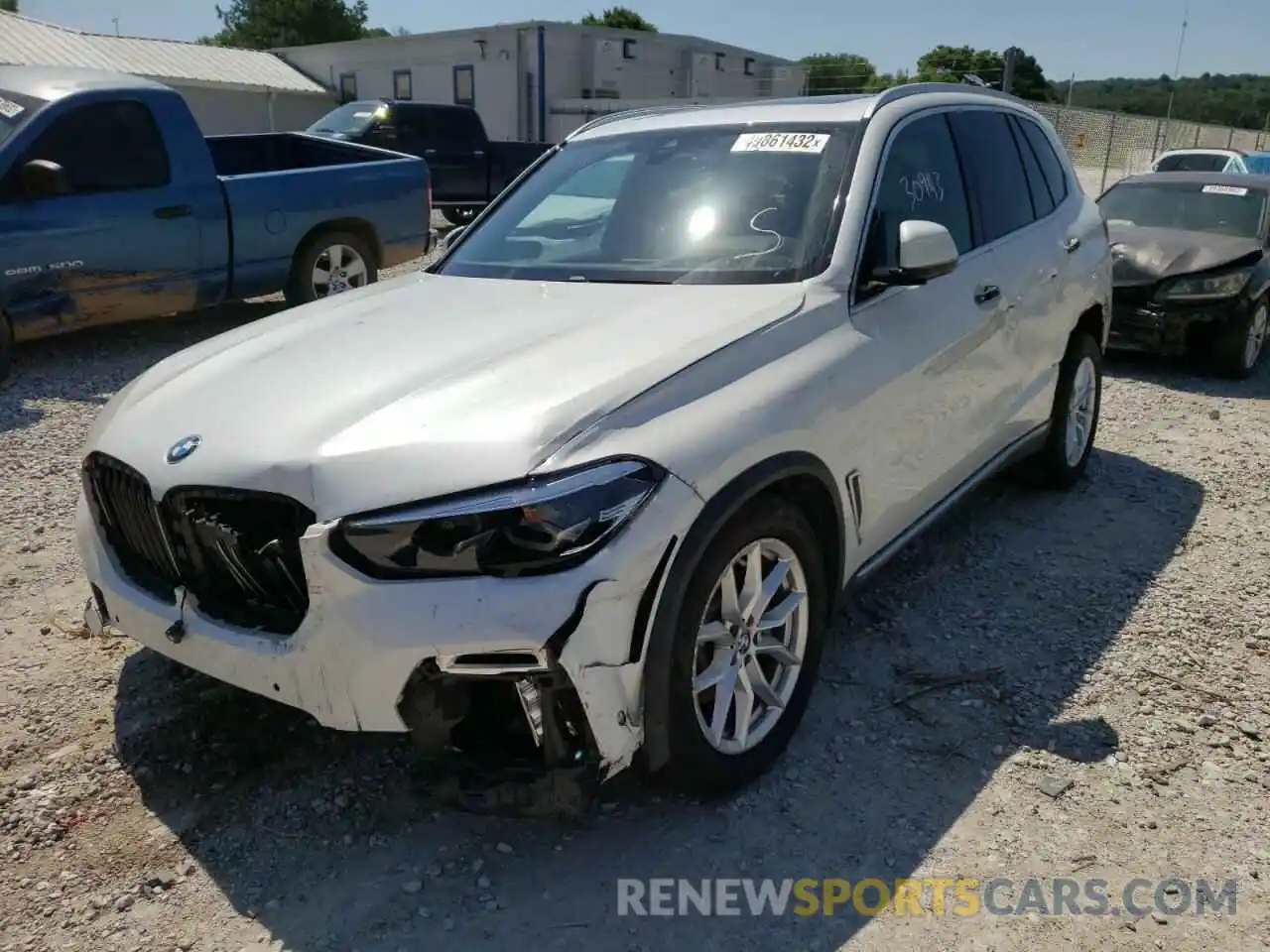 2 Photograph of a damaged car 5UXCR6C07LLL75757 BMW X5 2020