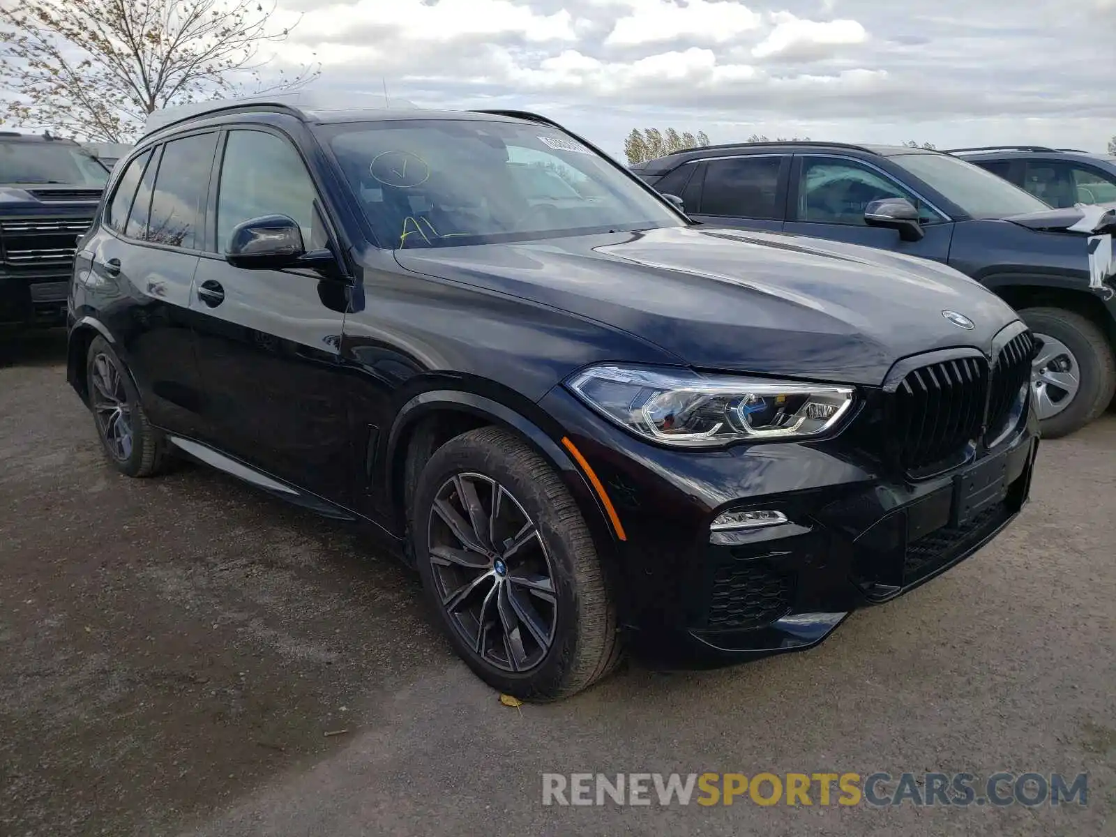 1 Photograph of a damaged car 5UXCR6C07LLL75953 BMW X5 2020