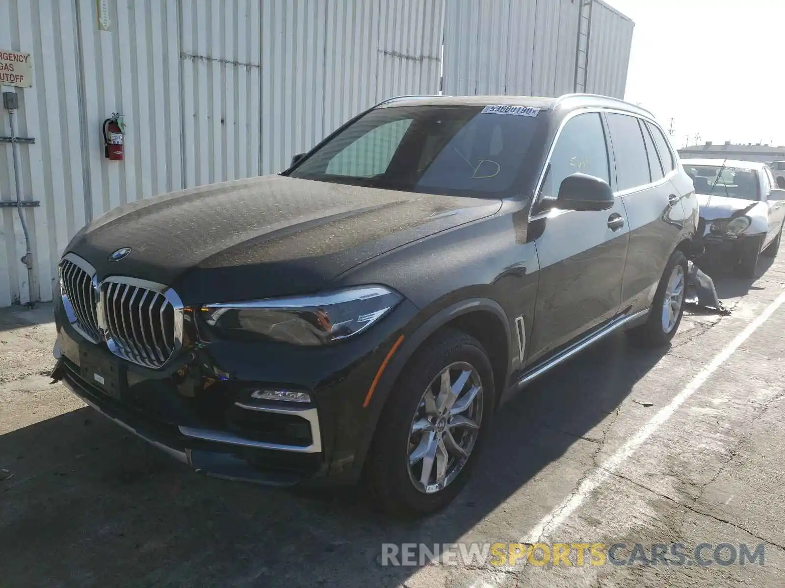 2 Фотография поврежденного автомобиля 5UXCR6C08L9B30885 BMW X5 2020