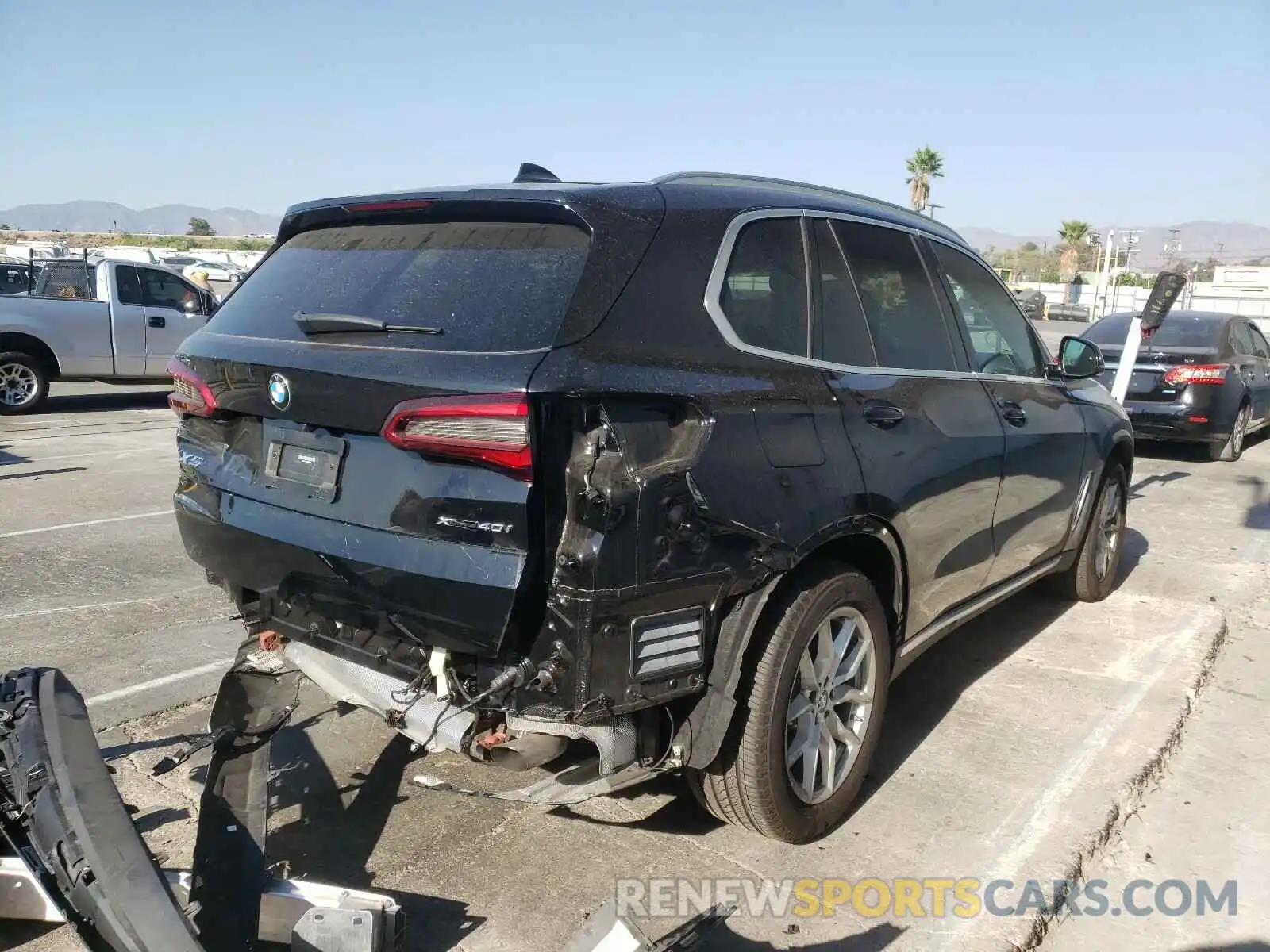 4 Photograph of a damaged car 5UXCR6C08L9B30885 BMW X5 2020