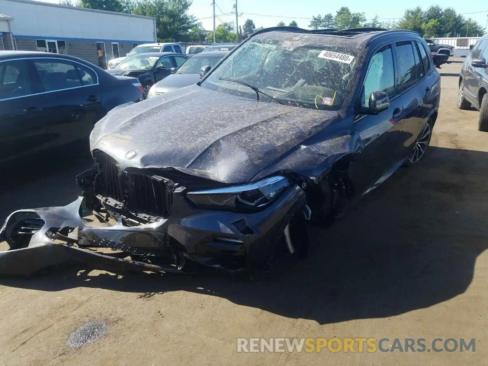 2 Фотография поврежденного автомобиля 5UXCR6C08L9B60274 BMW X5 2020