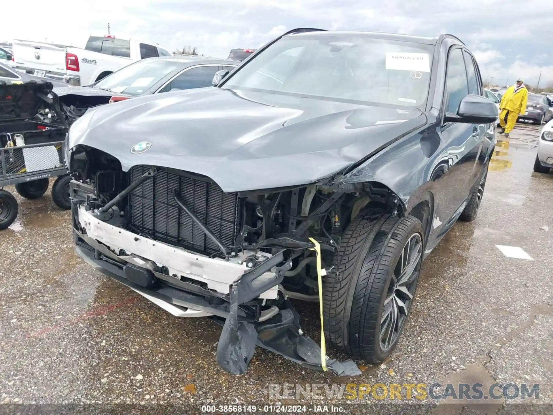 2 Photograph of a damaged car 5UXCR6C08L9B63305 BMW X5 2020