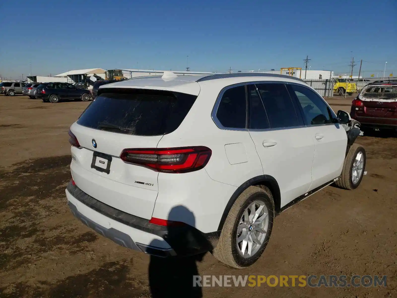 4 Photograph of a damaged car 5UXCR6C08L9B81707 BMW X5 2020