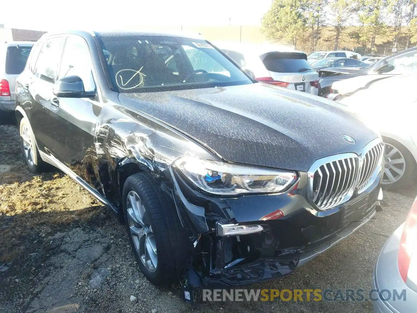 1 Photograph of a damaged car 5UXCR6C08L9B85868 BMW X5 2020