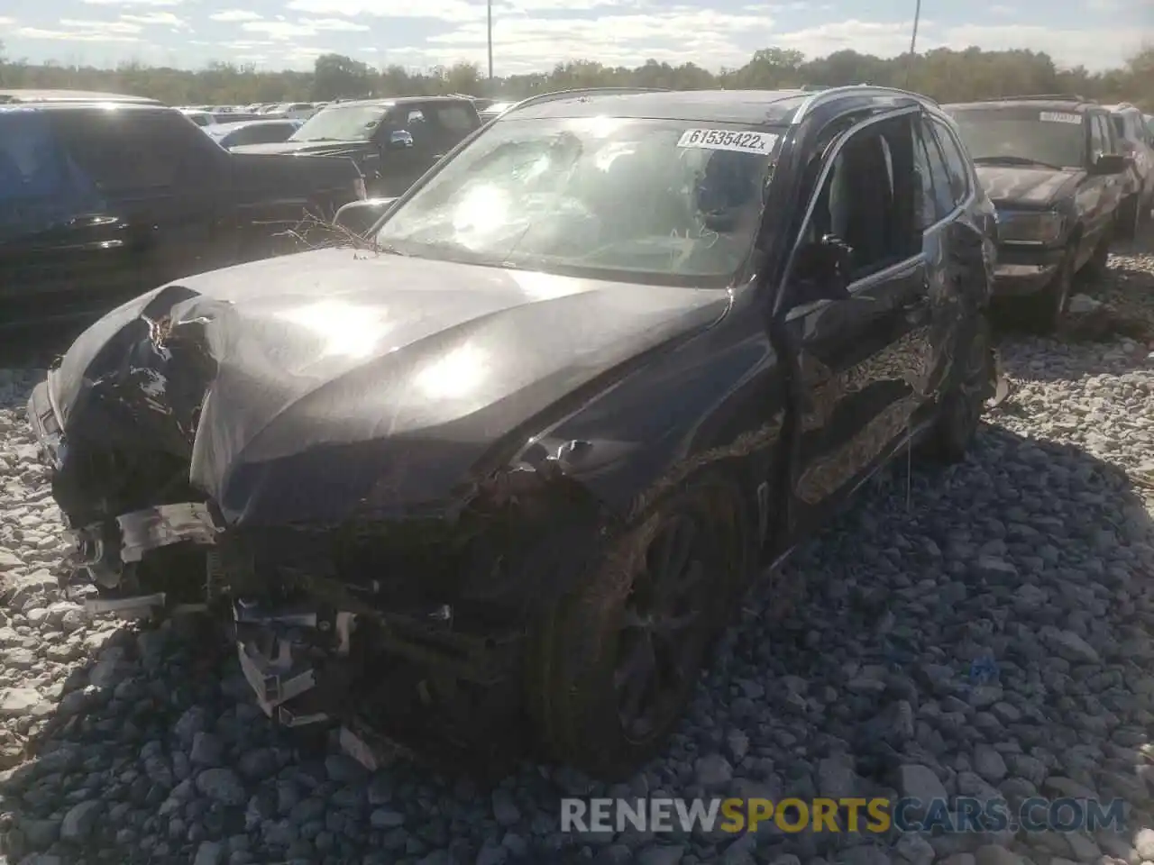 9 Photograph of a damaged car 5UXCR6C08L9C02572 BMW X5 2020