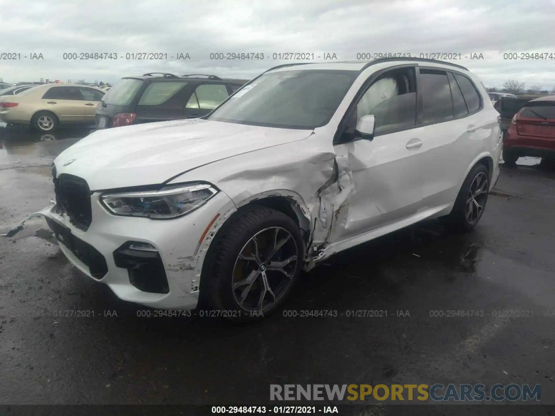 2 Фотография поврежденного автомобиля 5UXCR6C08L9C39590 BMW X5 2020