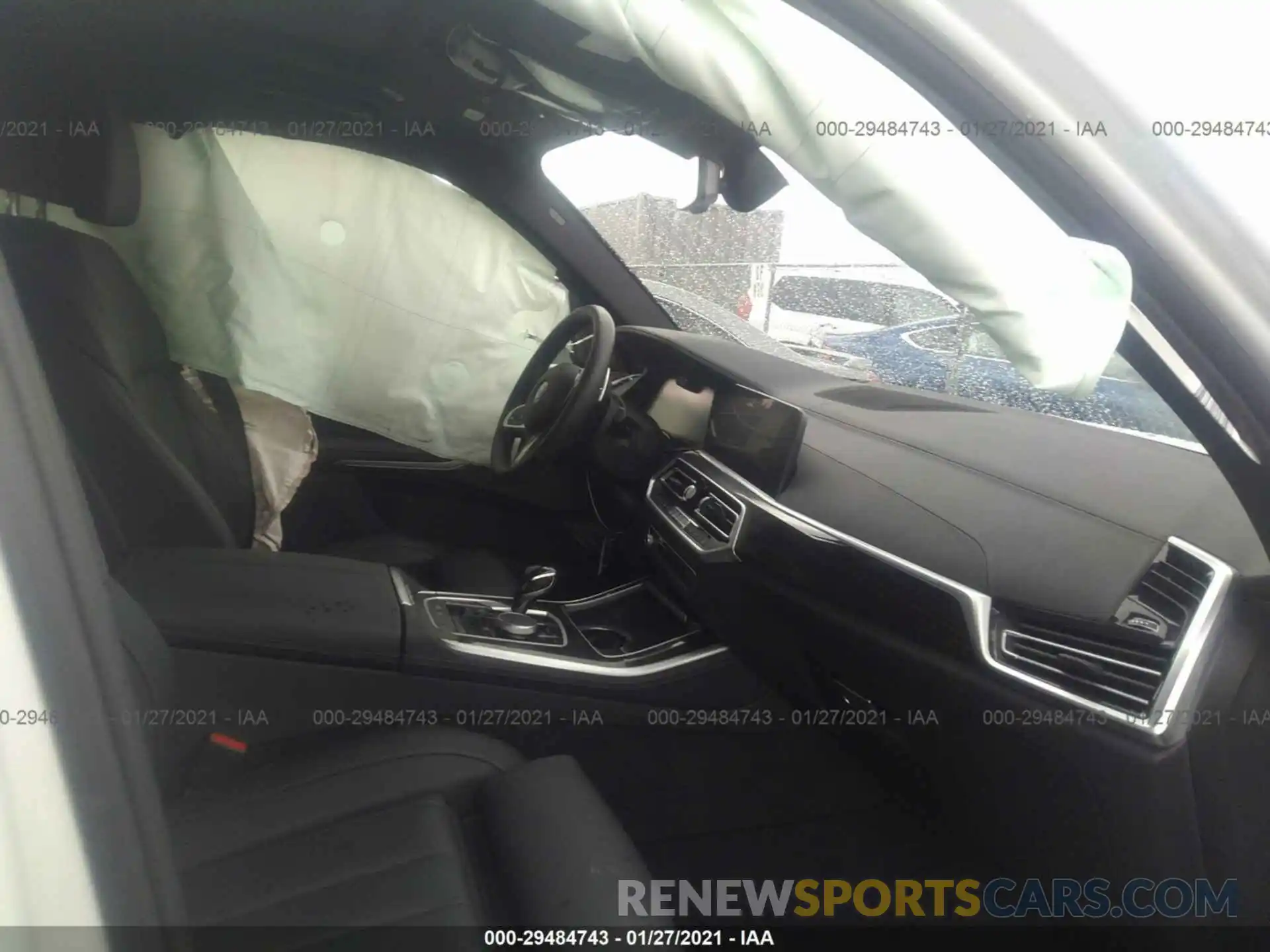 5 Photograph of a damaged car 5UXCR6C08L9C39590 BMW X5 2020