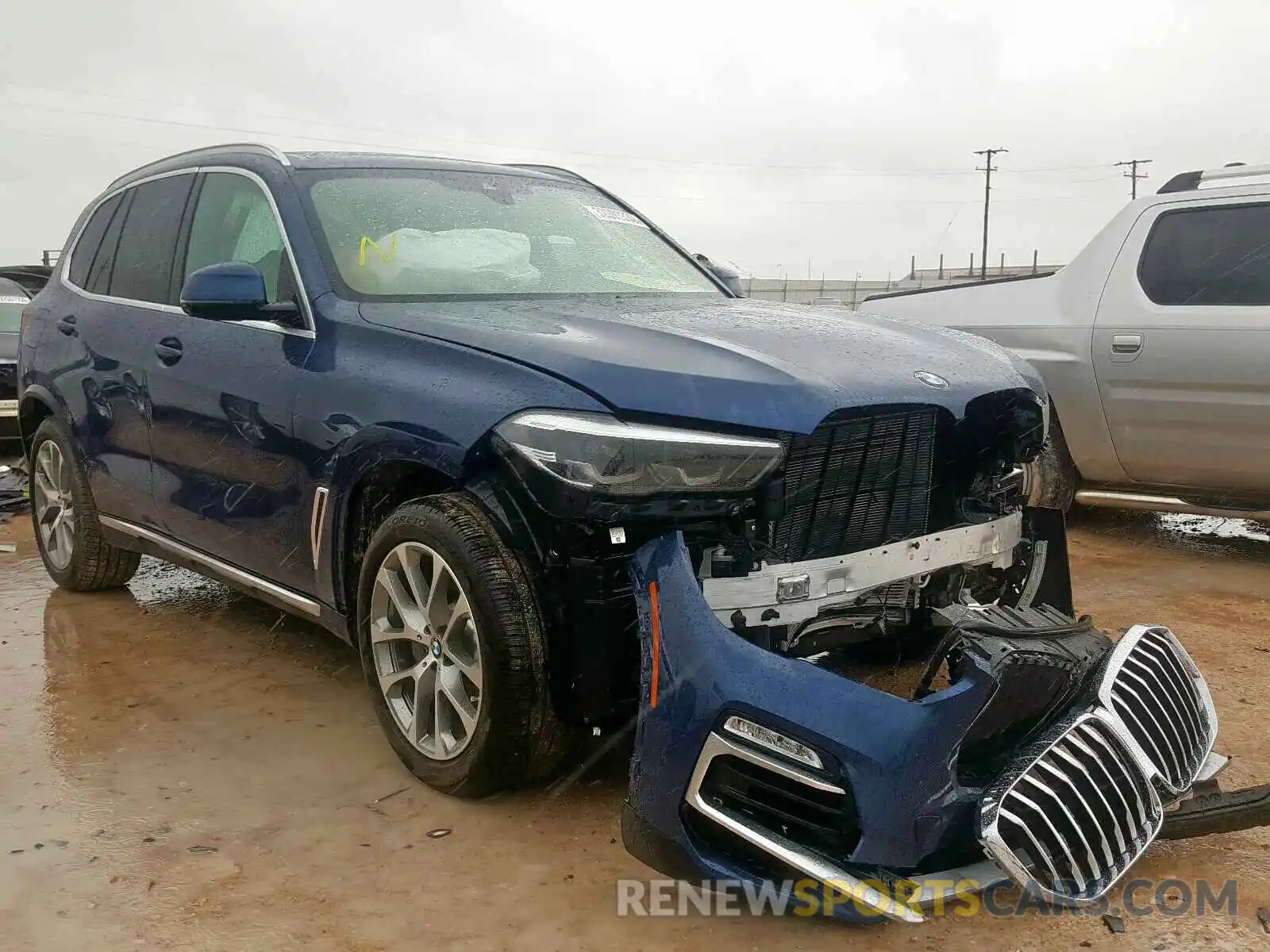 1 Photograph of a damaged car 5UXCR6C08LLL81583 BMW X5 2020