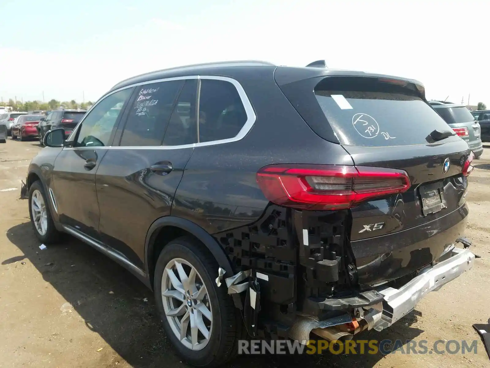 3 Фотография поврежденного автомобиля 5UXCR6C09L9C03259 BMW X5 2020