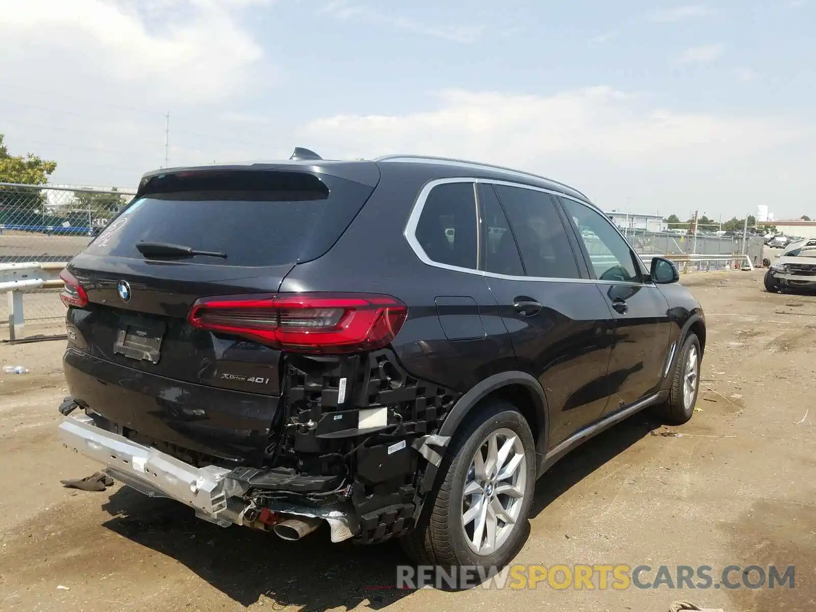 4 Фотография поврежденного автомобиля 5UXCR6C09L9C03259 BMW X5 2020