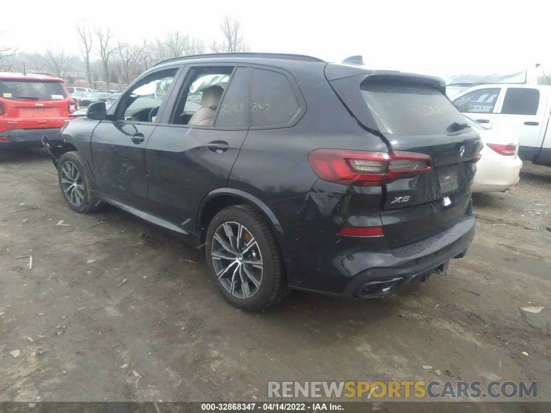 3 Photograph of a damaged car 5UXCR6C09L9C27870 BMW X5 2020