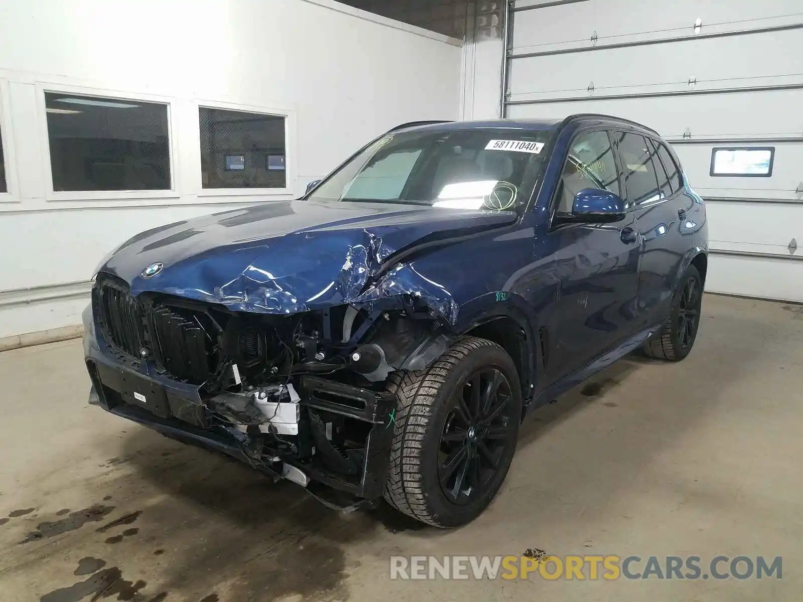 2 Photograph of a damaged car 5UXCR6C09L9C31367 BMW X5 2020