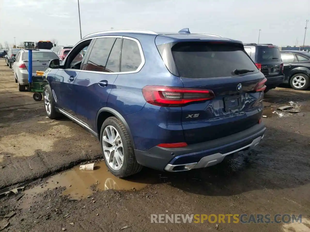 3 Фотография поврежденного автомобиля 5UXCR6C09L9C49528 BMW X5 2020