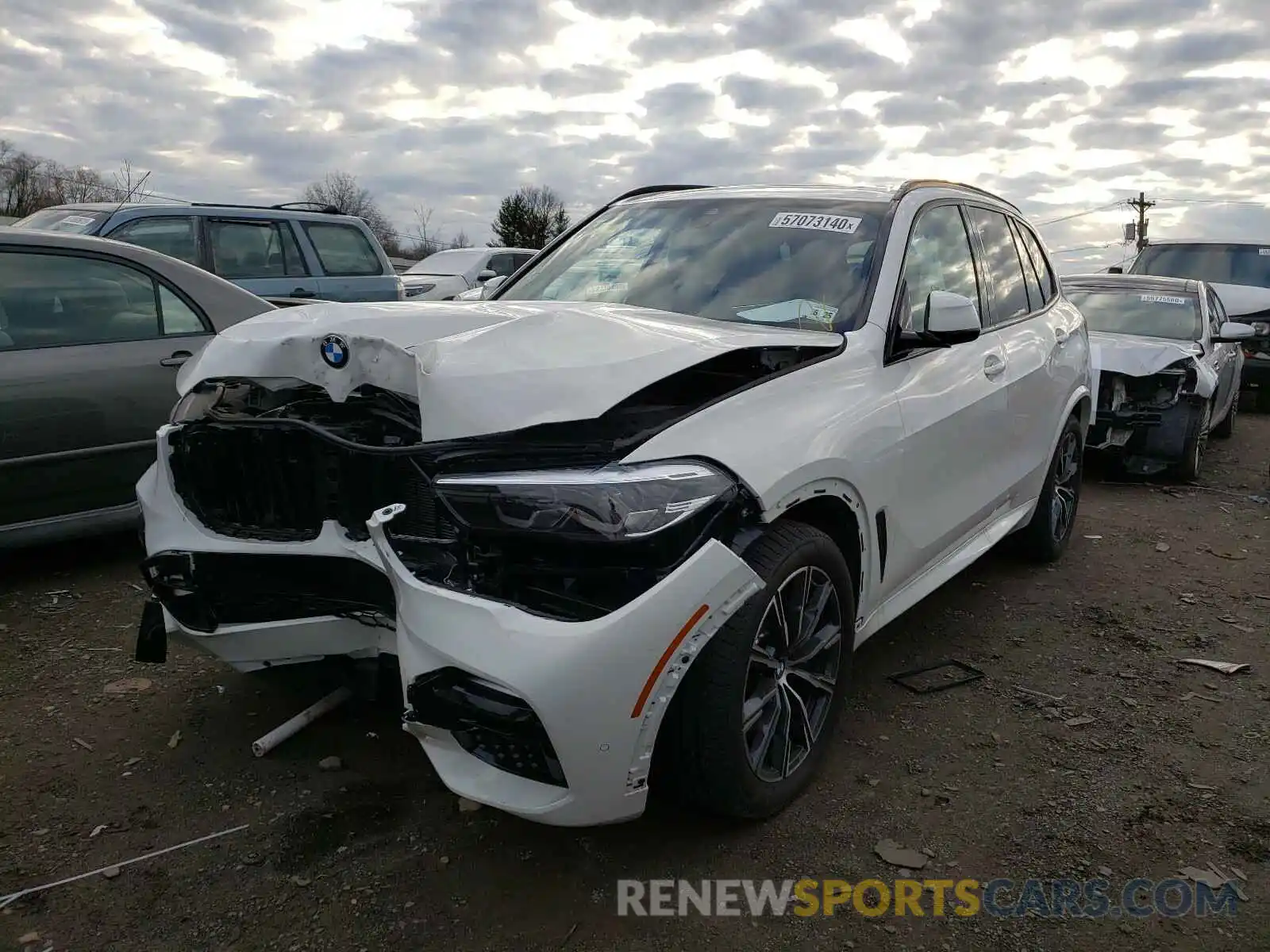 9 Photograph of a damaged car 5UXCR6C09L9C97546 BMW X5 2020